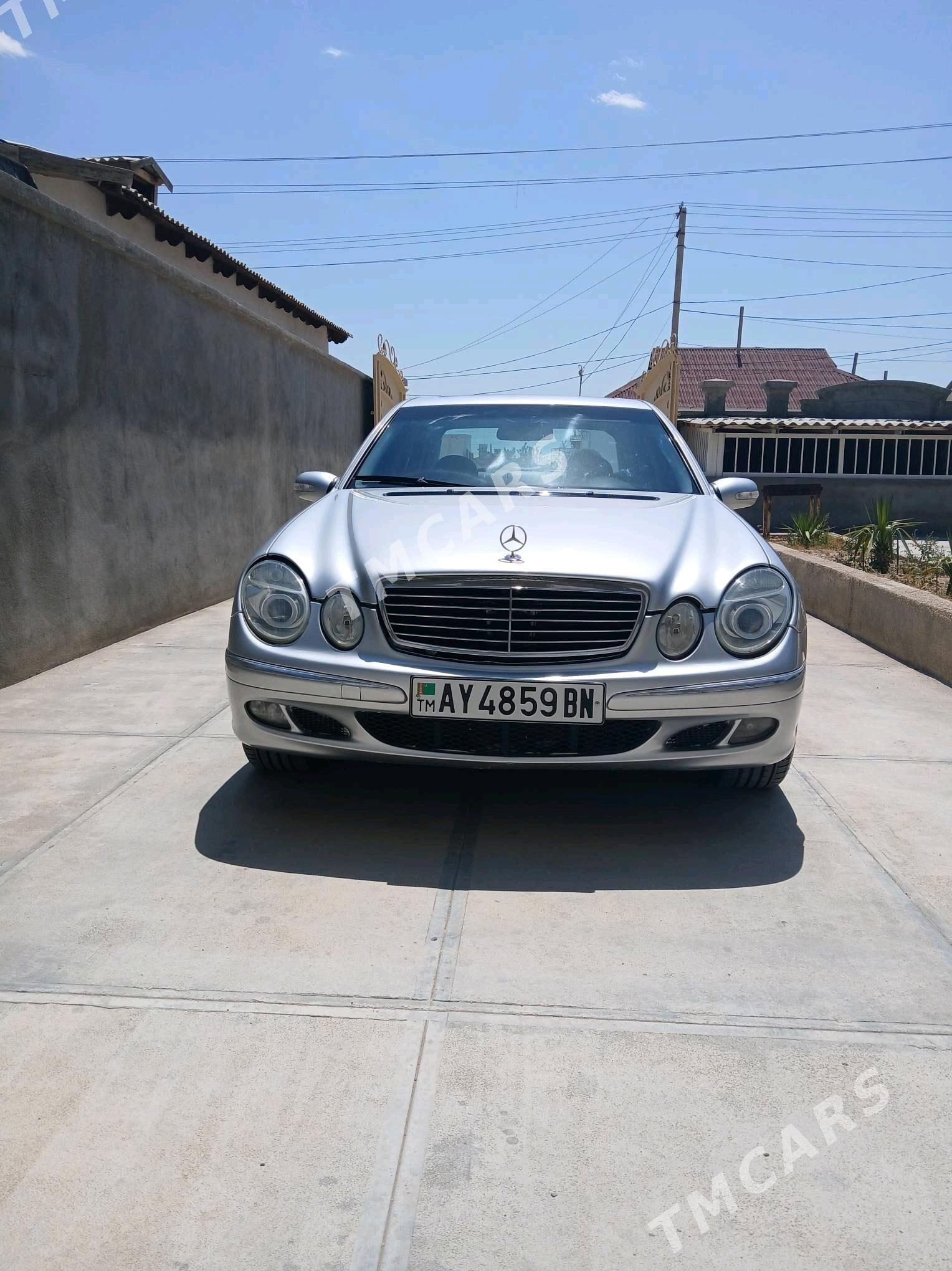 Mercedes-Benz E320 2004 - 130 000 TMT - Balkanabat - img 2