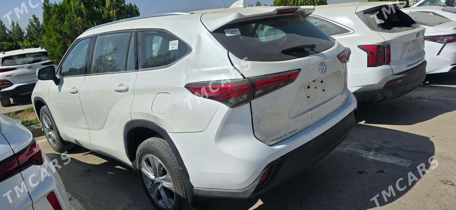 Toyota Highlander 2021 - 600 000 TMT - Aşgabat - img 3