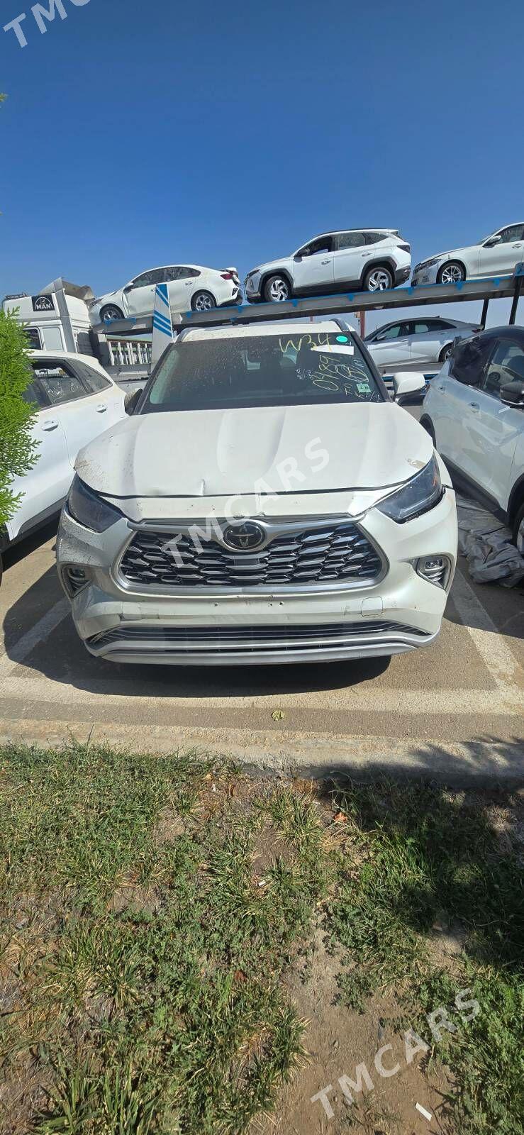Toyota Highlander 2021 - 600 000 TMT - Aşgabat - img 2
