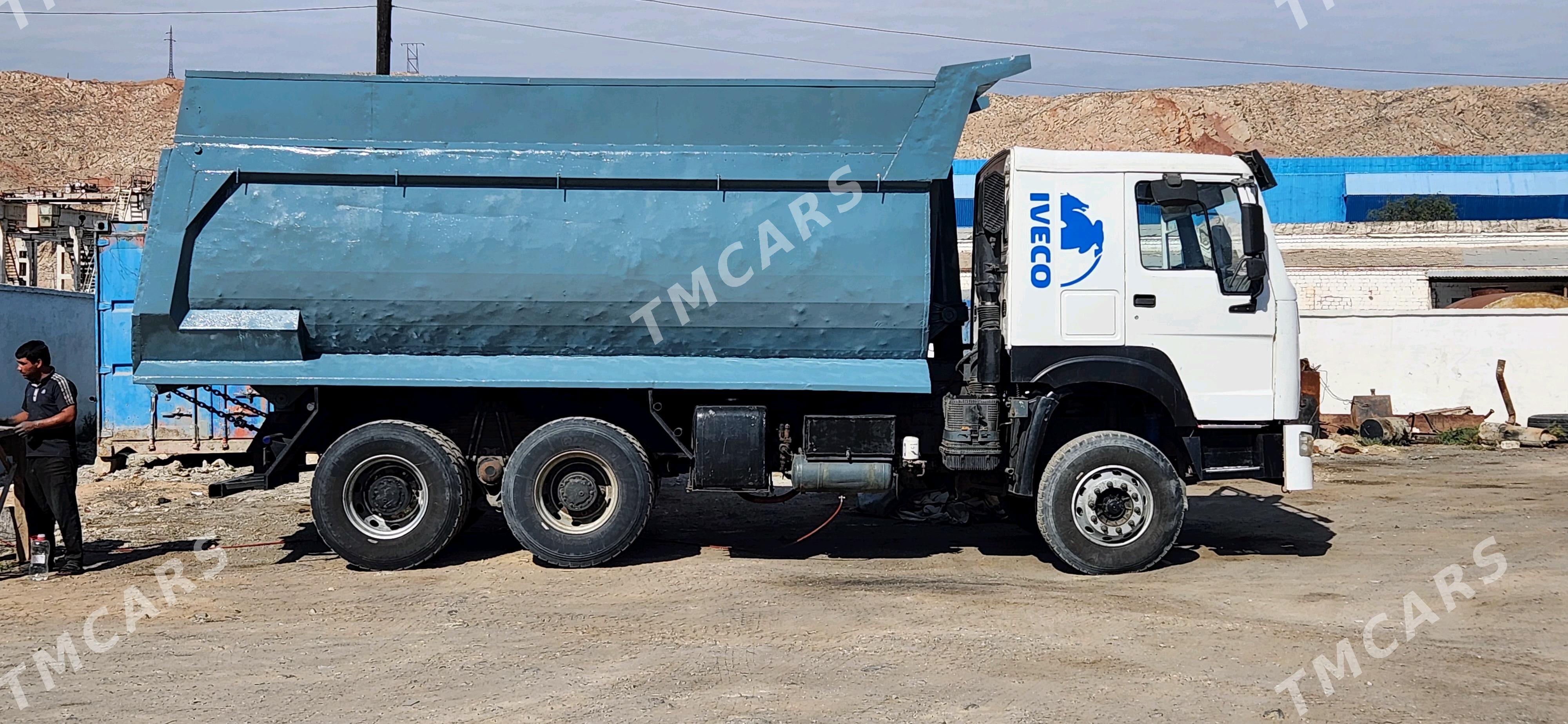 Howo Sinotruk 2013 - 360 000 TMT - Туркменбаши - img 2