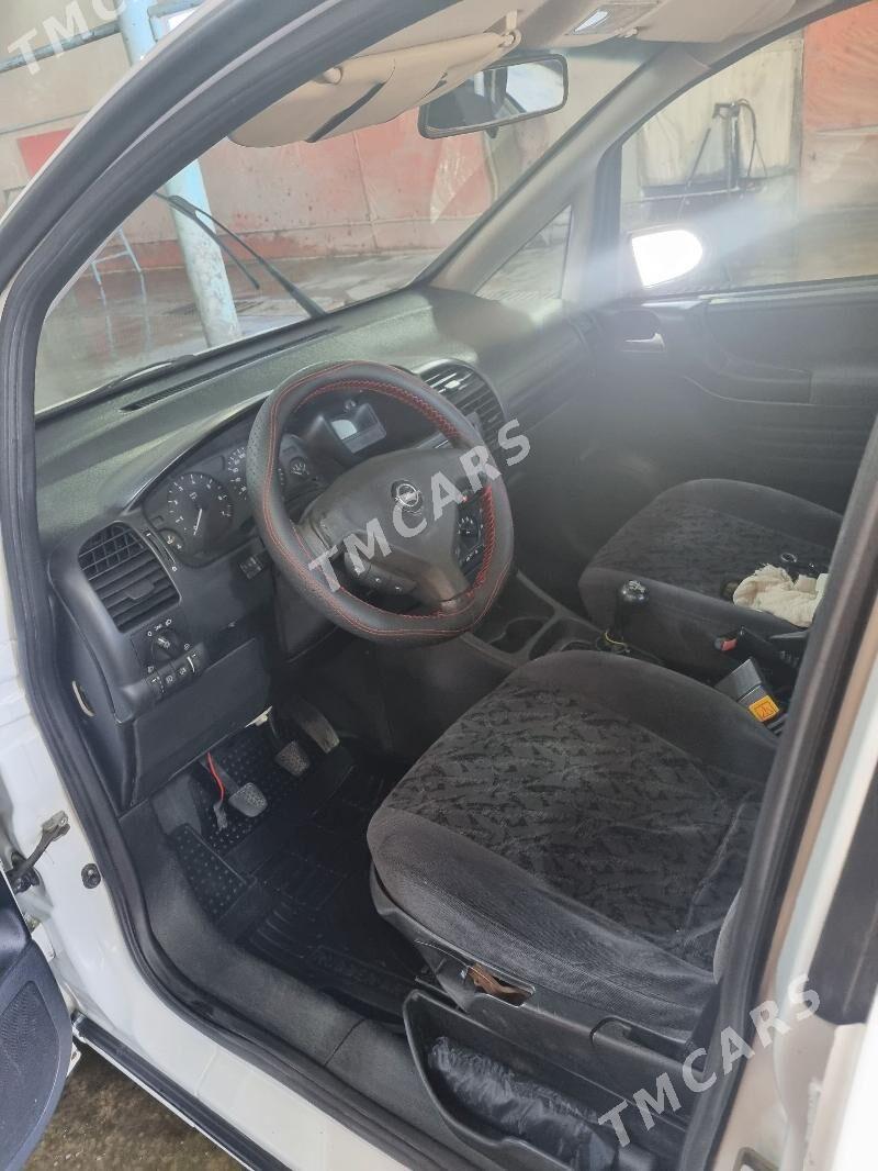 Opel Zafira 2001 - 92 000 TMT - Daşoguz - img 4
