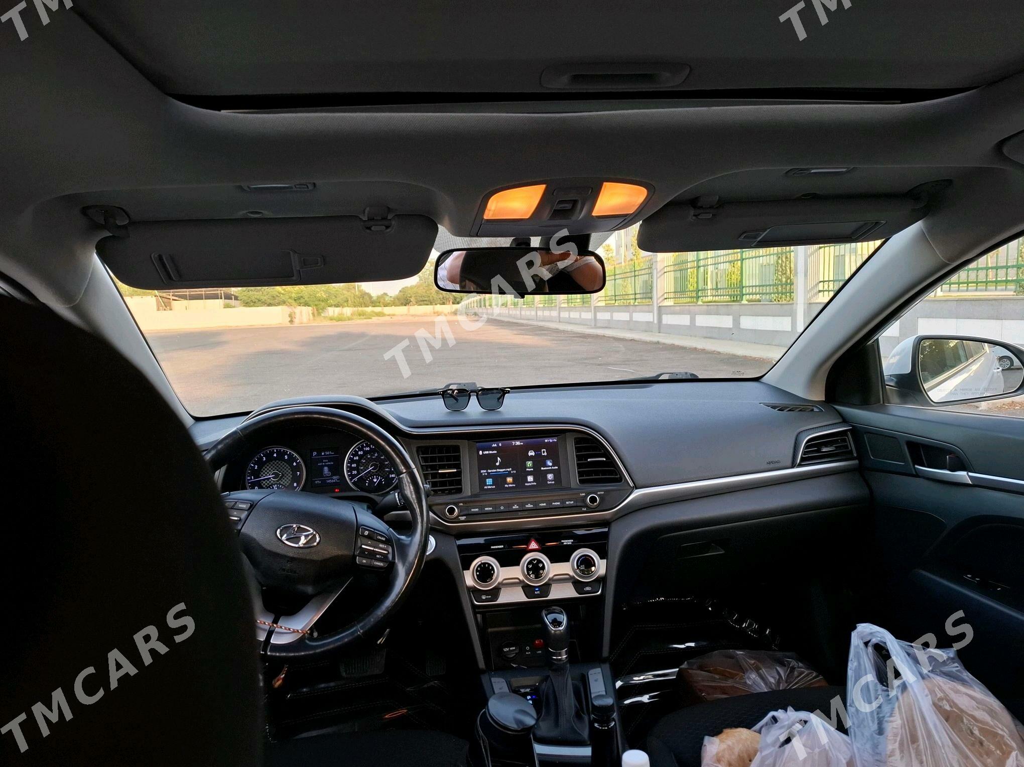 Hyundai Elantra 2019 - 220 000 TMT - Gökdepe - img 3