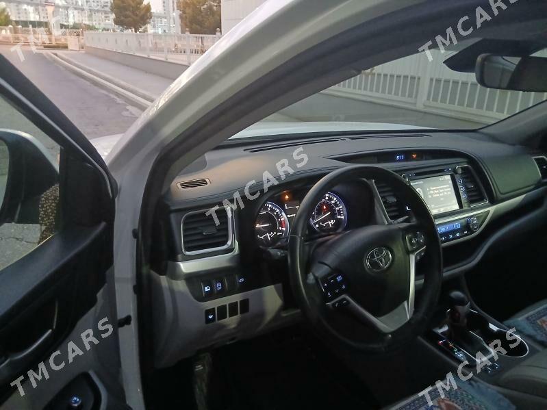Toyota Highlander 2018 - 460 000 TMT - Ашхабад - img 2