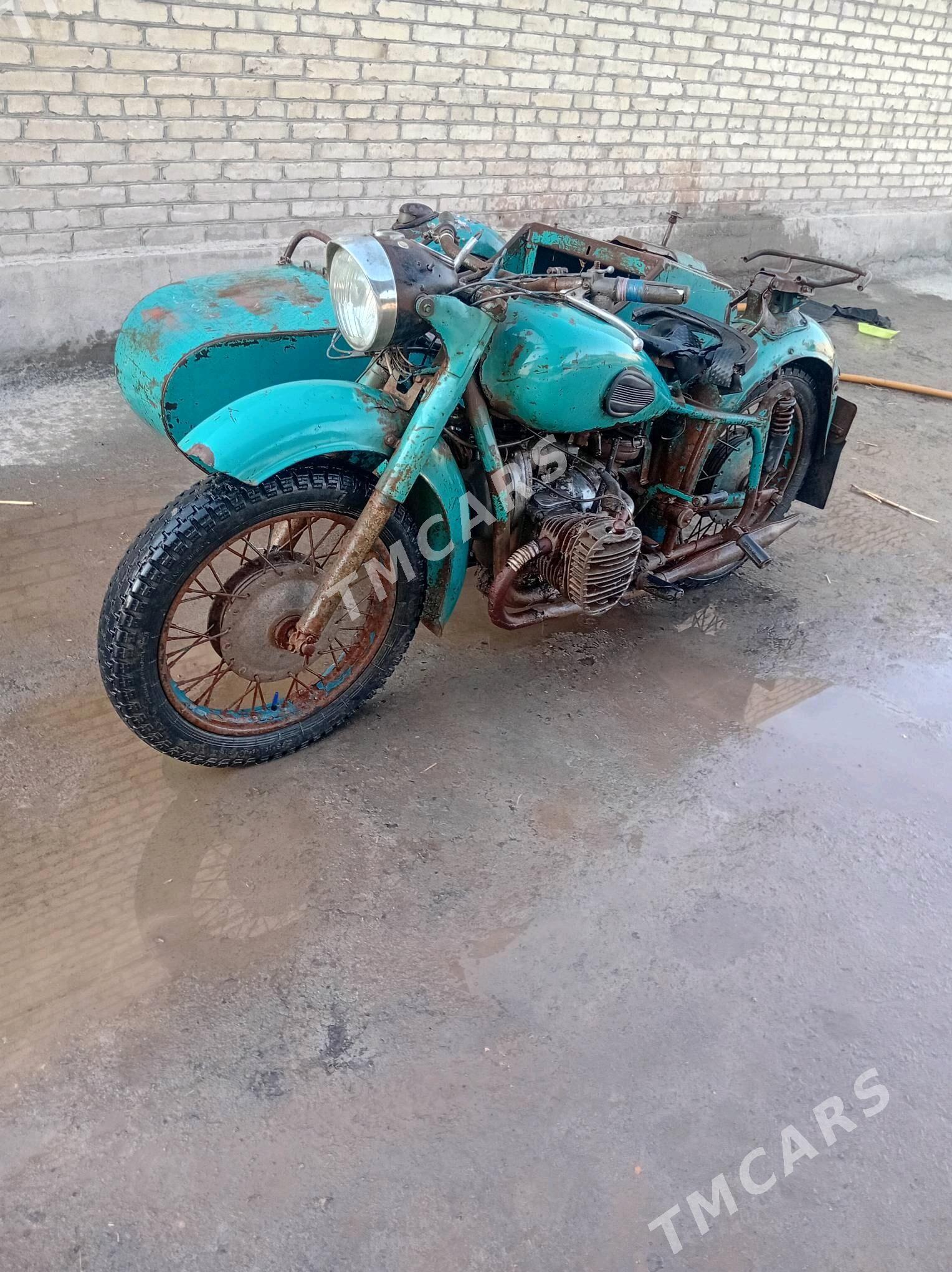 Ural 5557 1980 - 8 000 TMT - Sakar - img 3