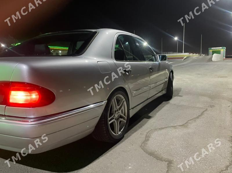 Mercedes-Benz E500 1996 - 129 000 TMT - Теджен - img 4