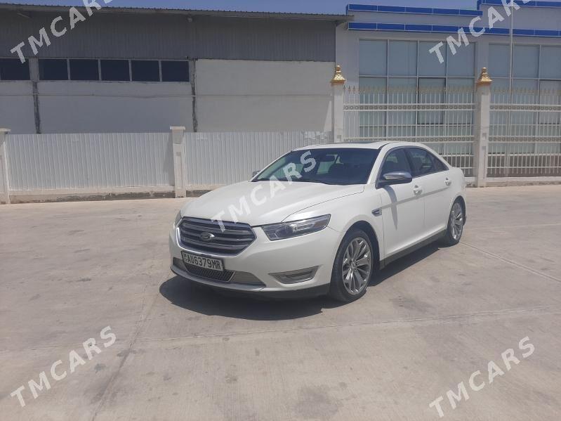 Ford Taurus 2018 - 220 000 TMT - Aşgabat - img 4