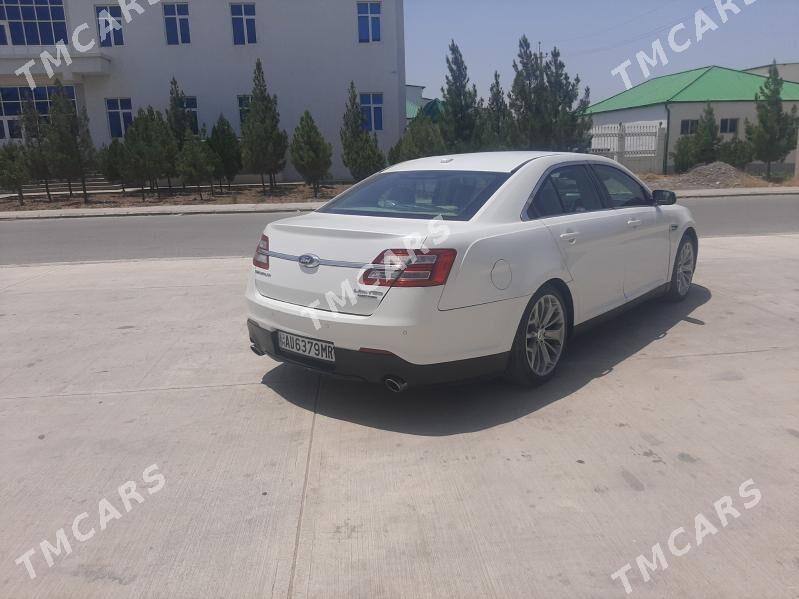 Ford Taurus 2018 - 220 000 TMT - Aşgabat - img 3