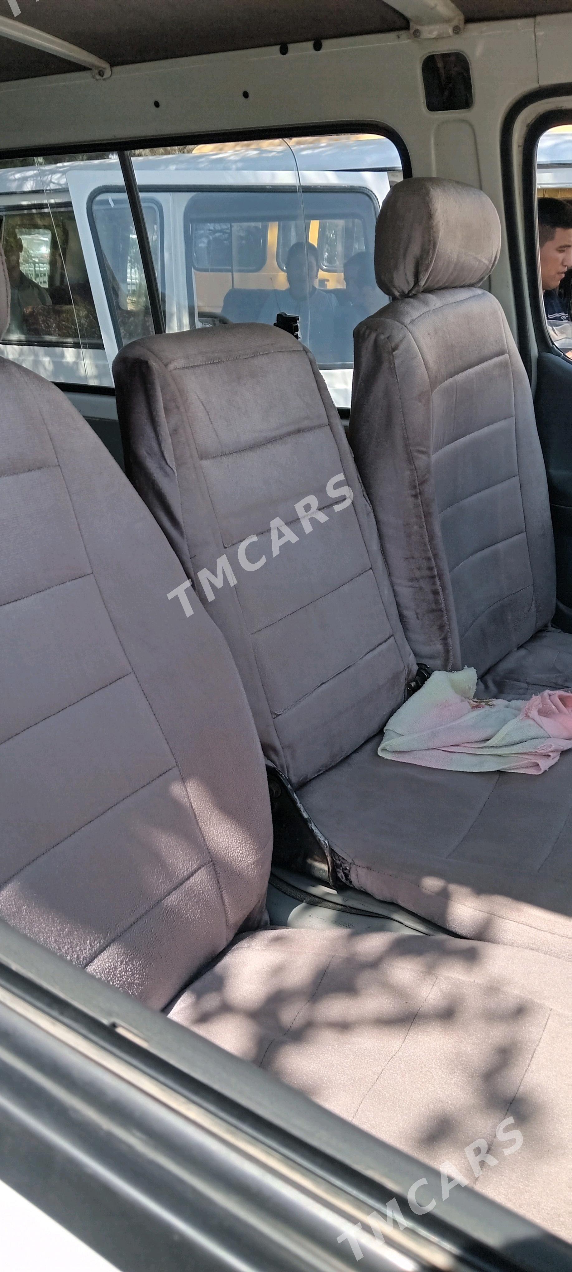 Toyota Hiace 2012 - 125 000 TMT - Wekilbazar - img 5
