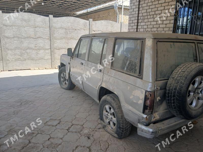 Isuzu Trooper 1989 - 15 000 TMT - Wekilbazar - img 3