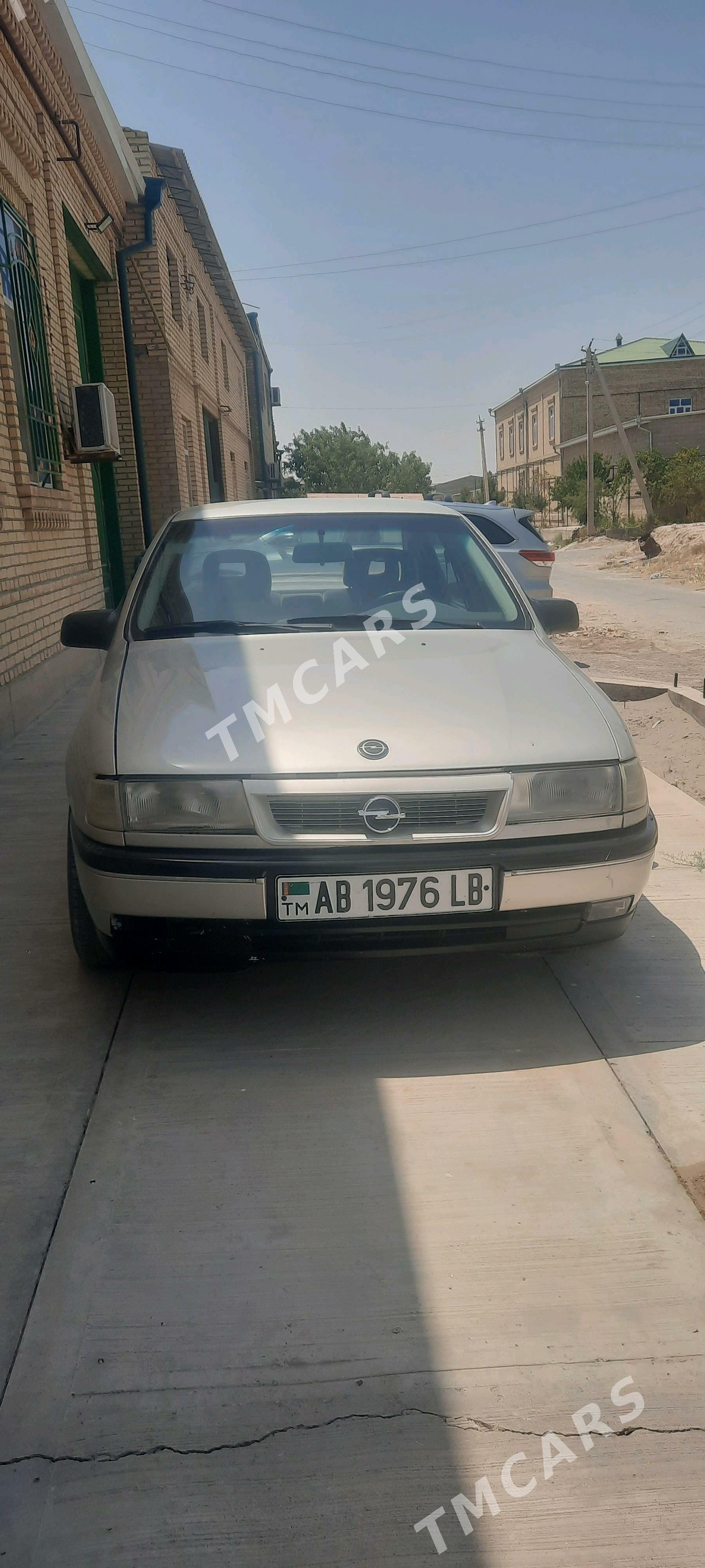 Opel Vectra 1990 - 42 000 TMT - Türkmenabat - img 4