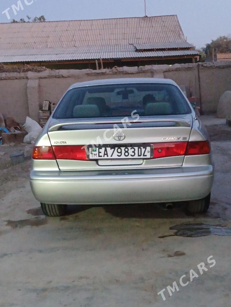 Toyota Camry 2000 - 175 000 TMT - Кёнеургенч - img 3