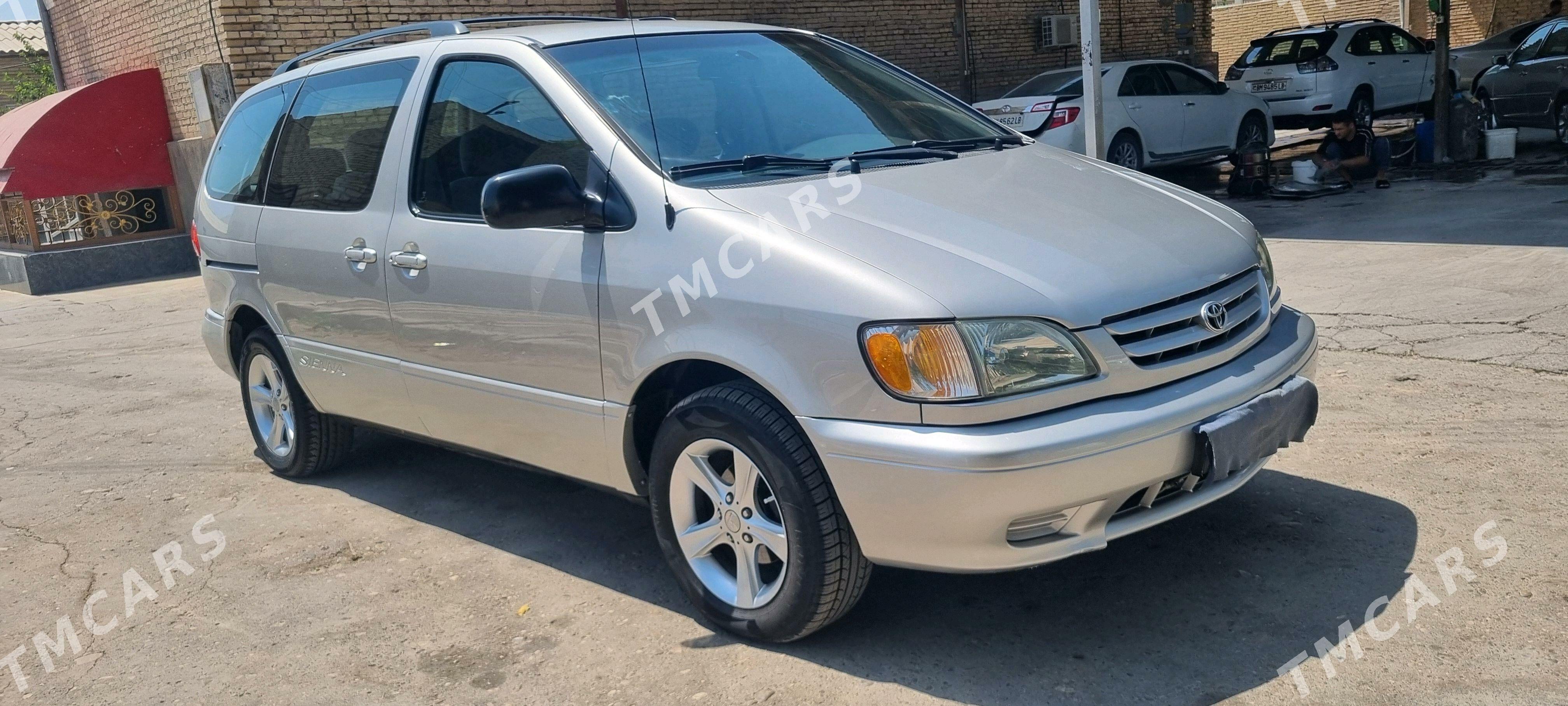 Toyota Sienna 2002 - 185 000 TMT - Керки - img 4