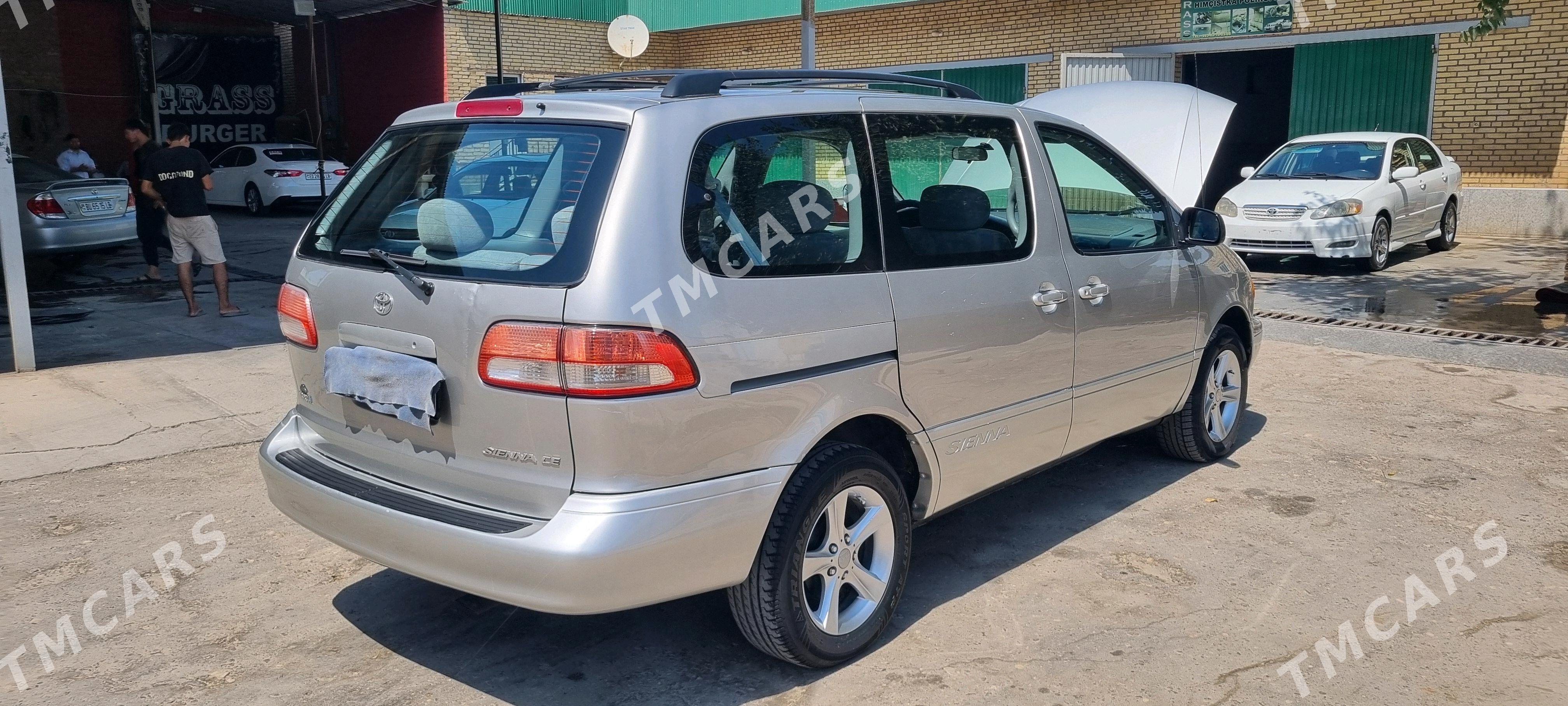 Toyota Sienna 2002 - 185 000 TMT - Керки - img 7