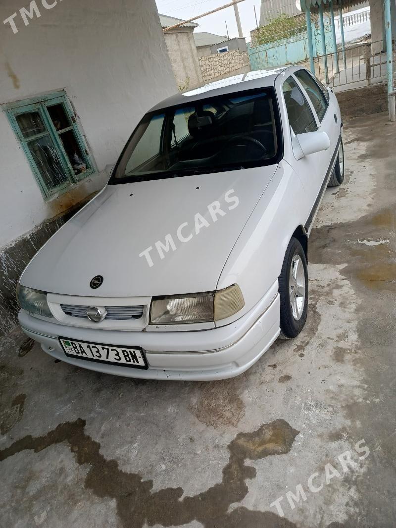 Opel Vectra 1990 - 40 000 TMT - Gumdag - img 6