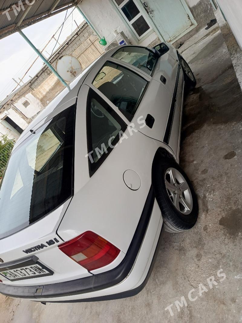 Opel Vectra 1990 - 40 000 TMT - Gumdag - img 9