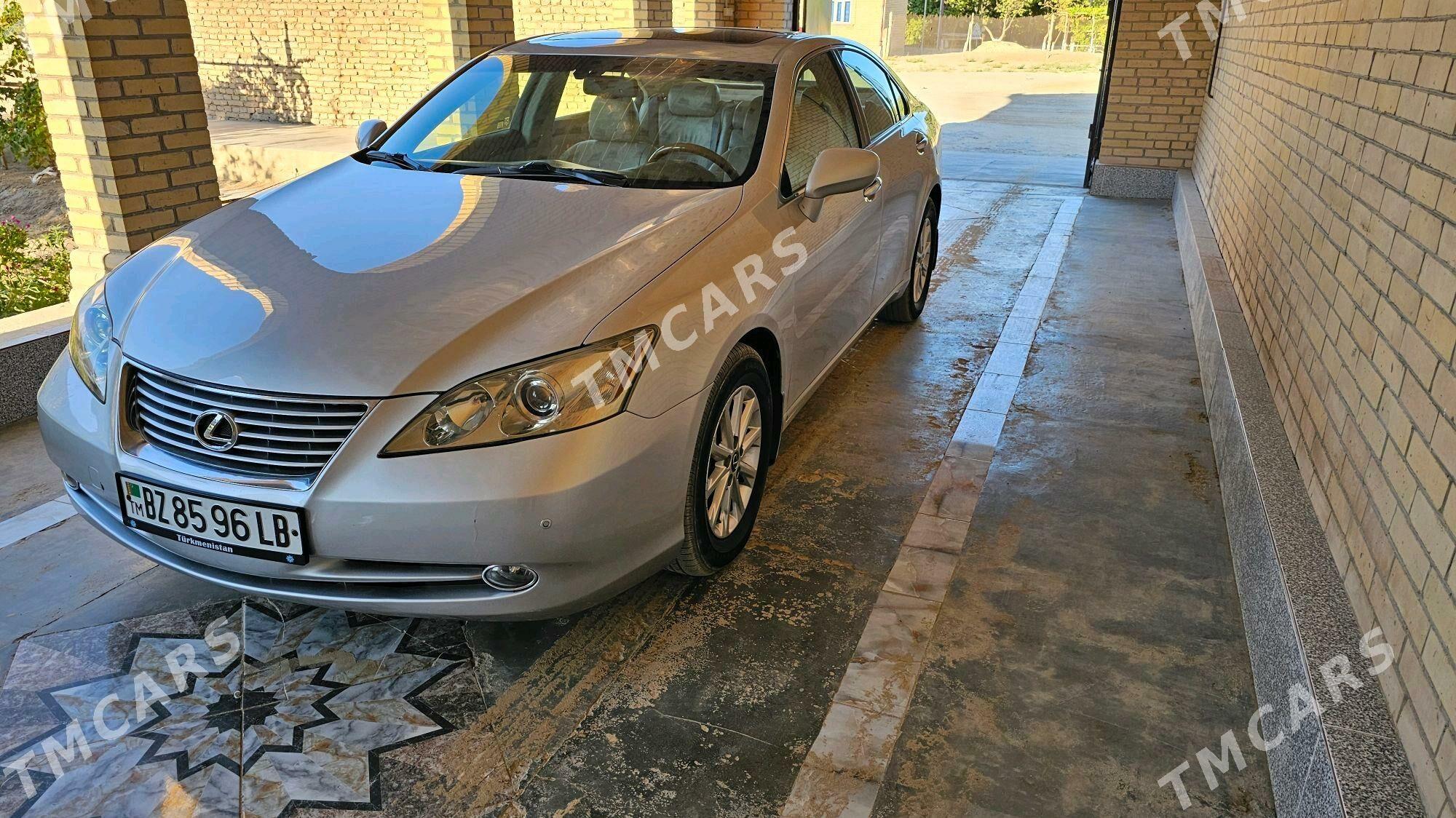 Lexus ES 350 2009 - 240 000 TMT - Дянев - img 7
