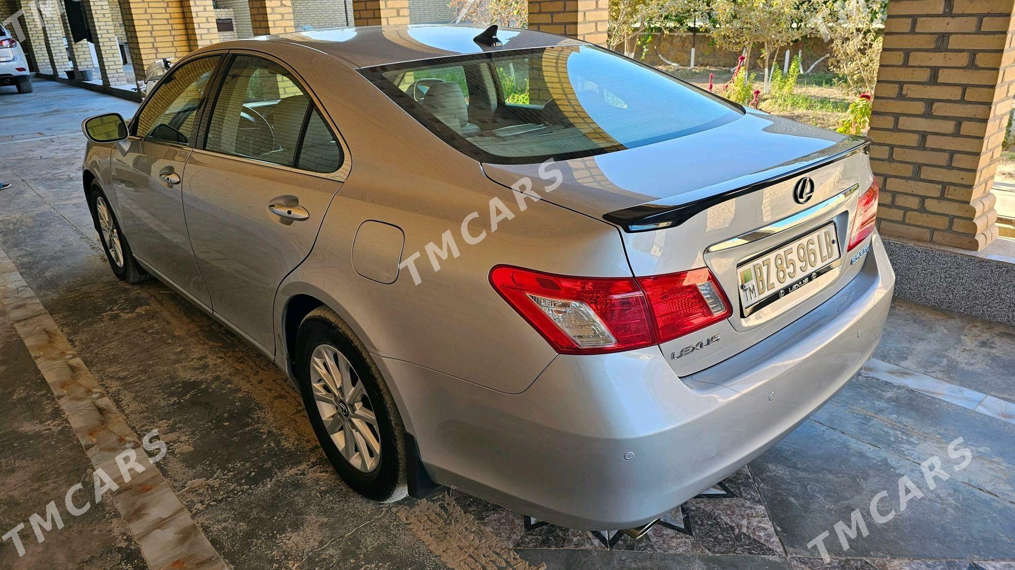 Lexus ES 350 2009 - 240 000 TMT - Дянев - img 9