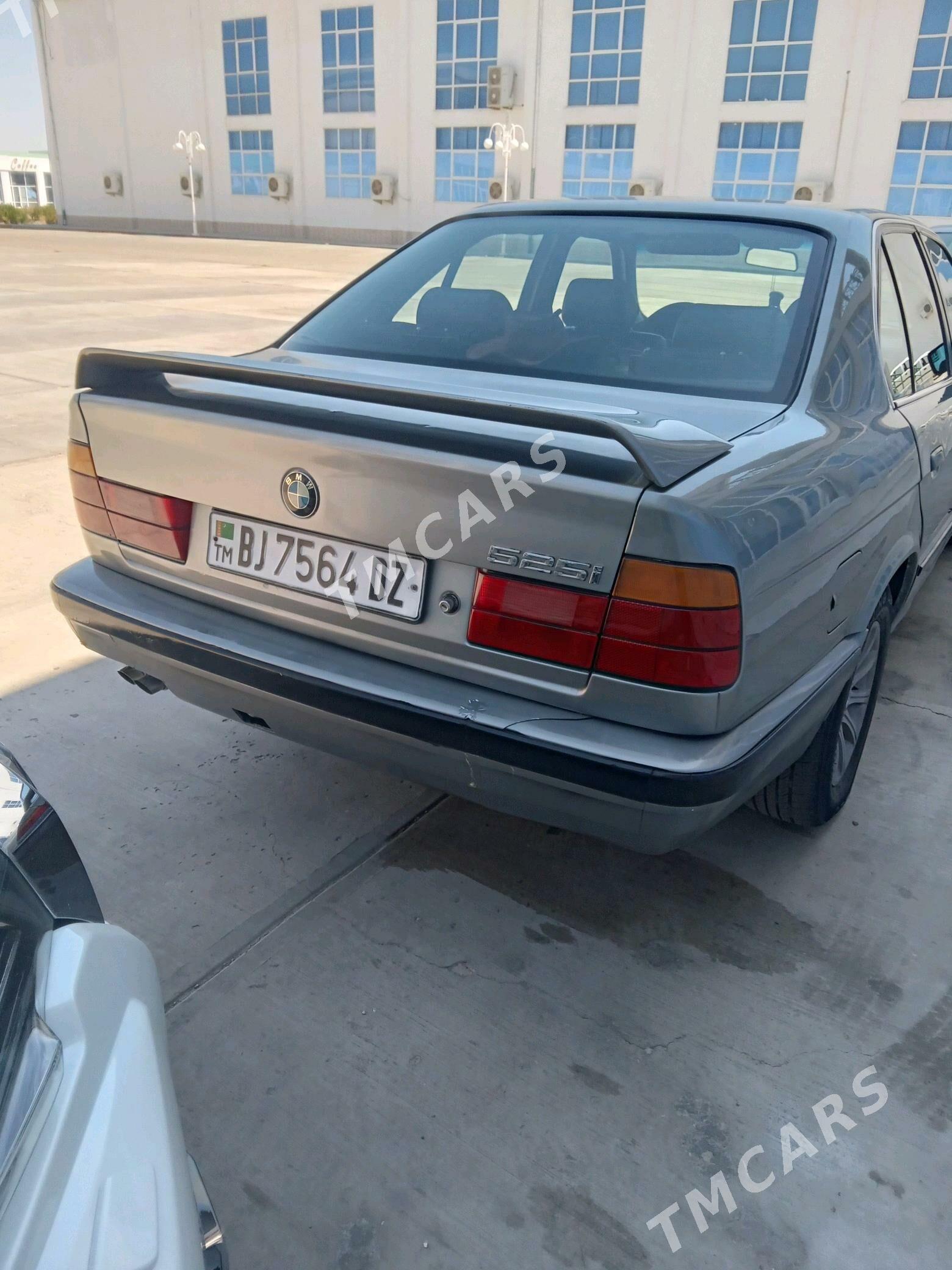 BMW 525 1989 - 46 000 TMT - Daşoguz - img 4