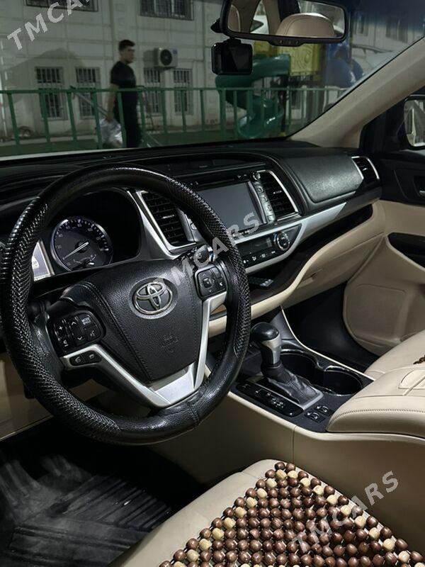 Toyota Highlander 2017 - 420 000 TMT - Aşgabat - img 6