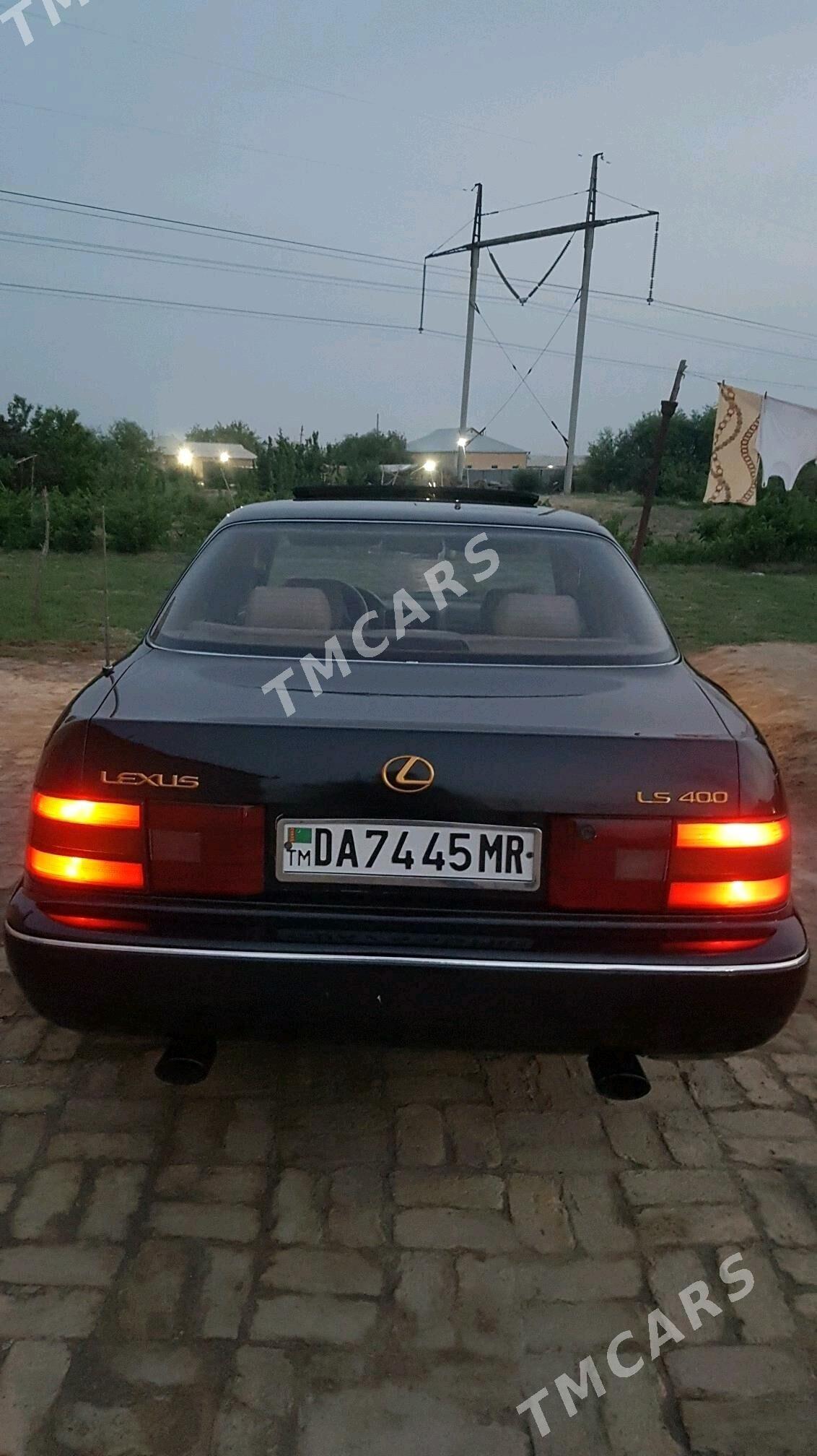 Lexus LS 400 1993 - 50 000 TMT - Мургап - img 2