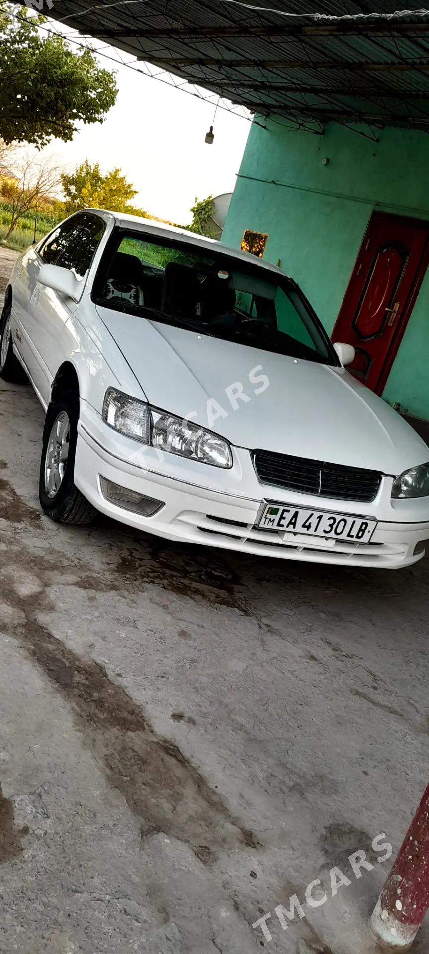 Toyota Camry 2001 - 130 000 TMT - Ходжамбаз - img 2