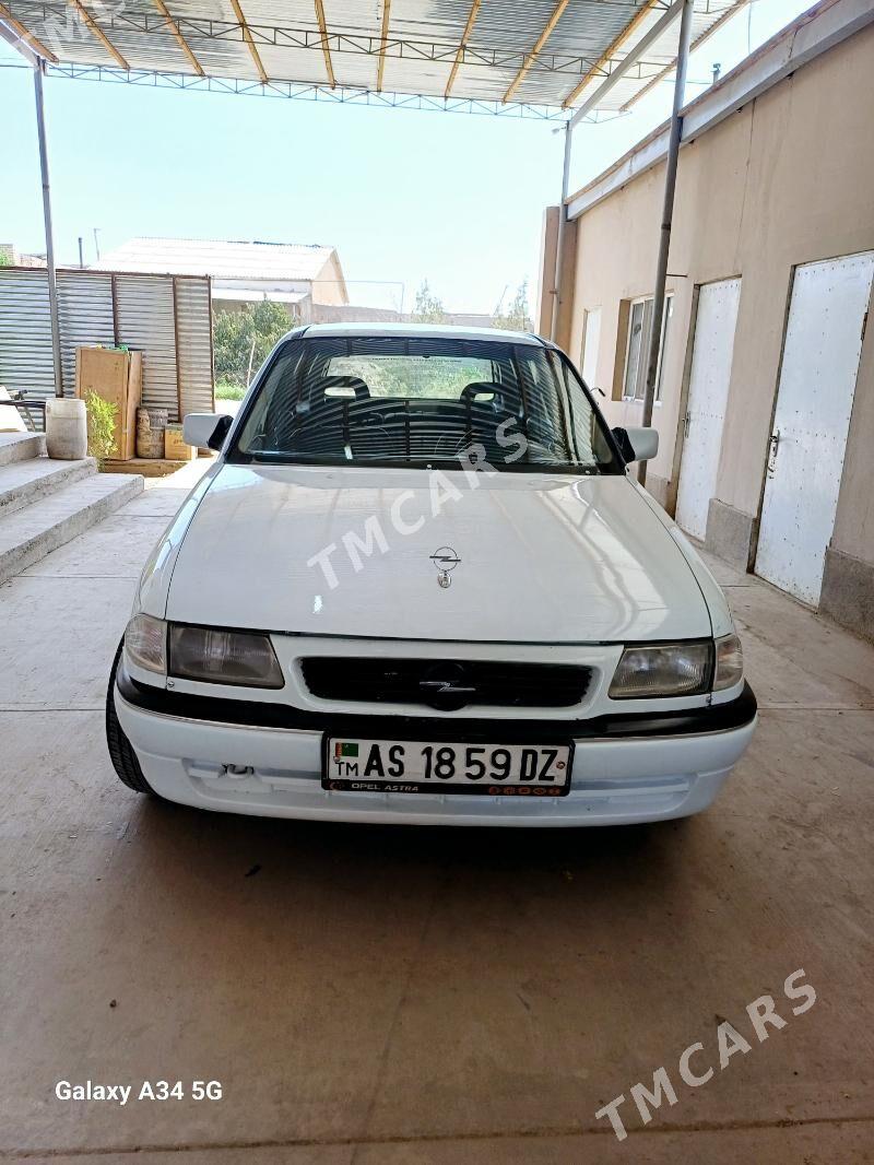 Opel Astra 1993 - 41 000 TMT - Дашогуз - img 2