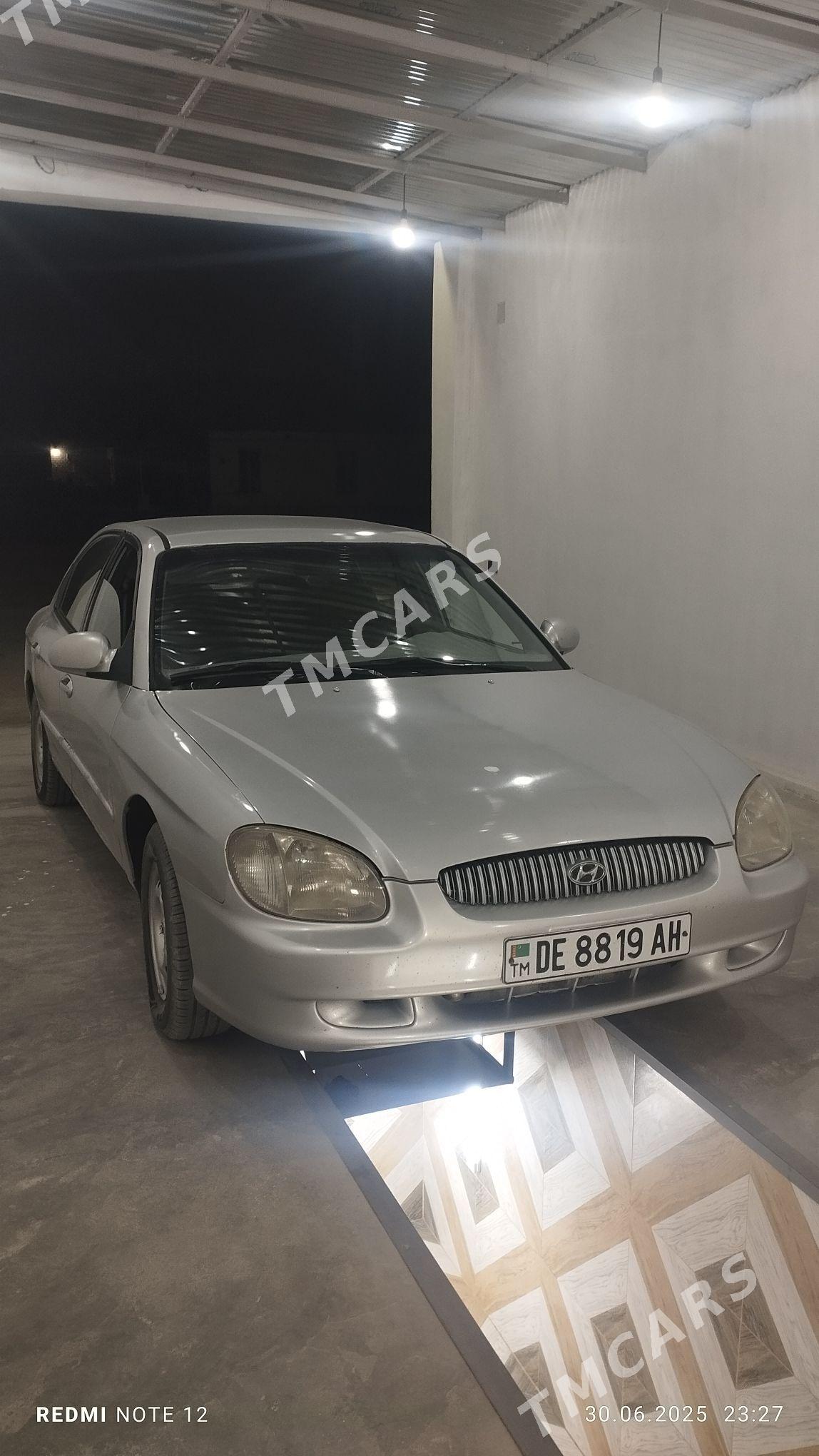 Hyundai Sonata 2001 - 40 000 TMT - Яшлык - img 4