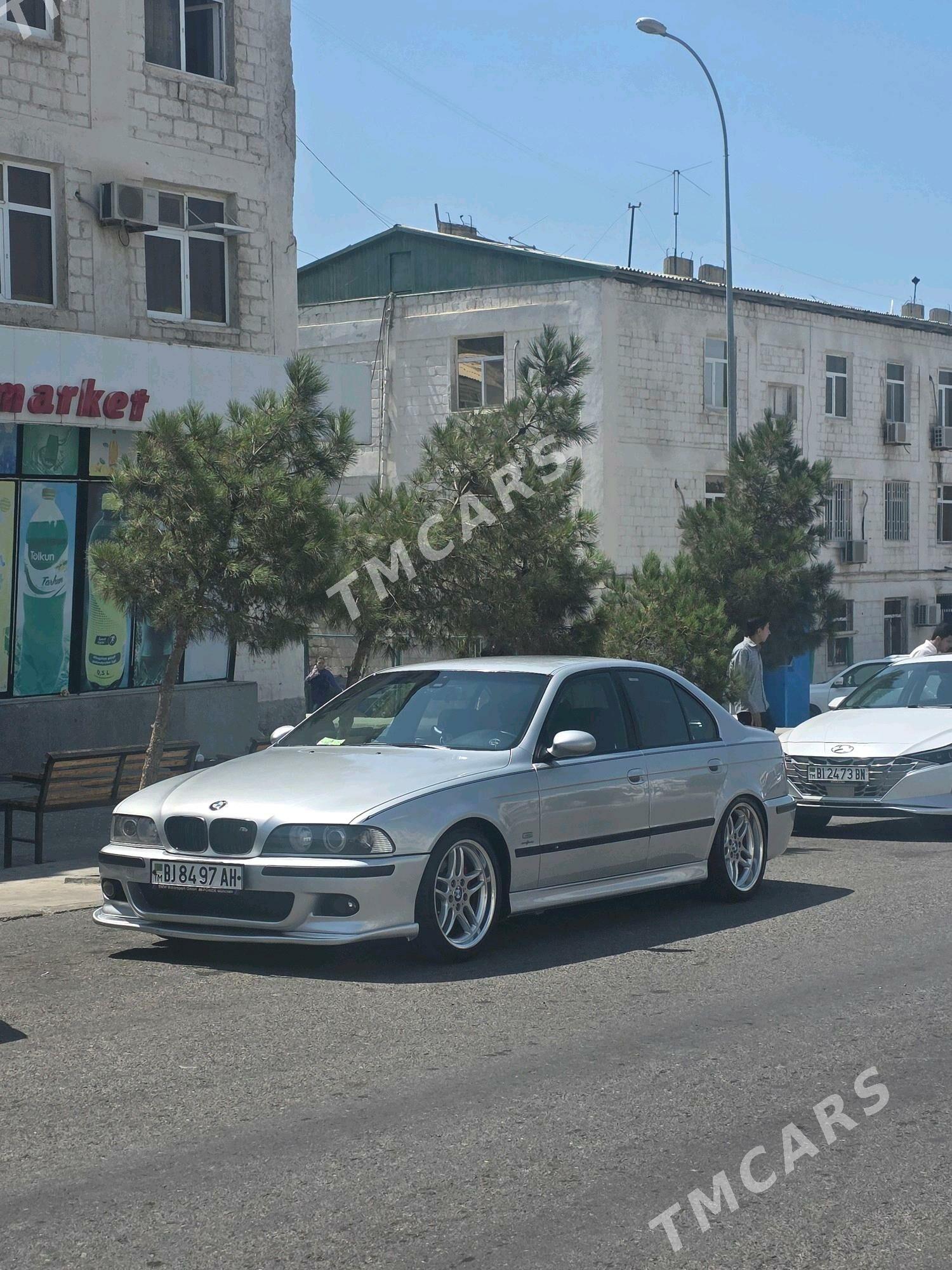 BMW E39 2001 - 180 000 TMT - Кака - img 7