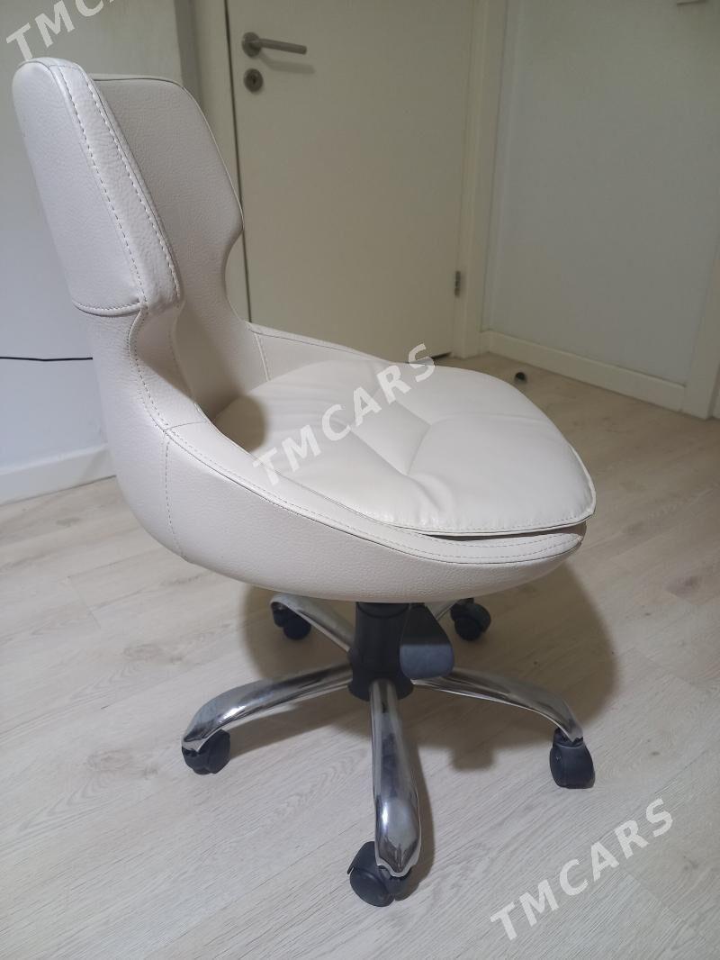 Kreslo Türk önümi koja - Олимпийский городок - img 3