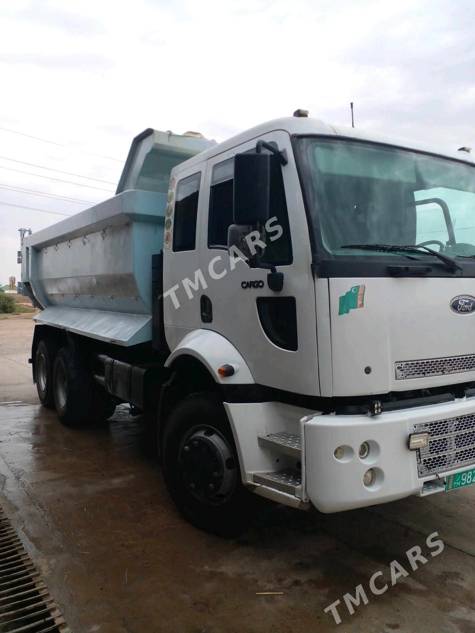 Ford Cargo 3536M 2009 - 400 000 TMT - Бабадайхан - img 3