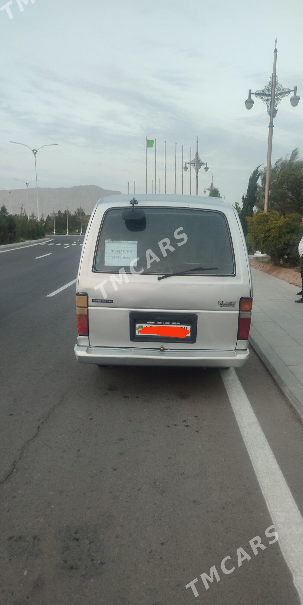 Toyota Hiace 1988 - 38 000 TMT - Türkmenbaşy - img 2