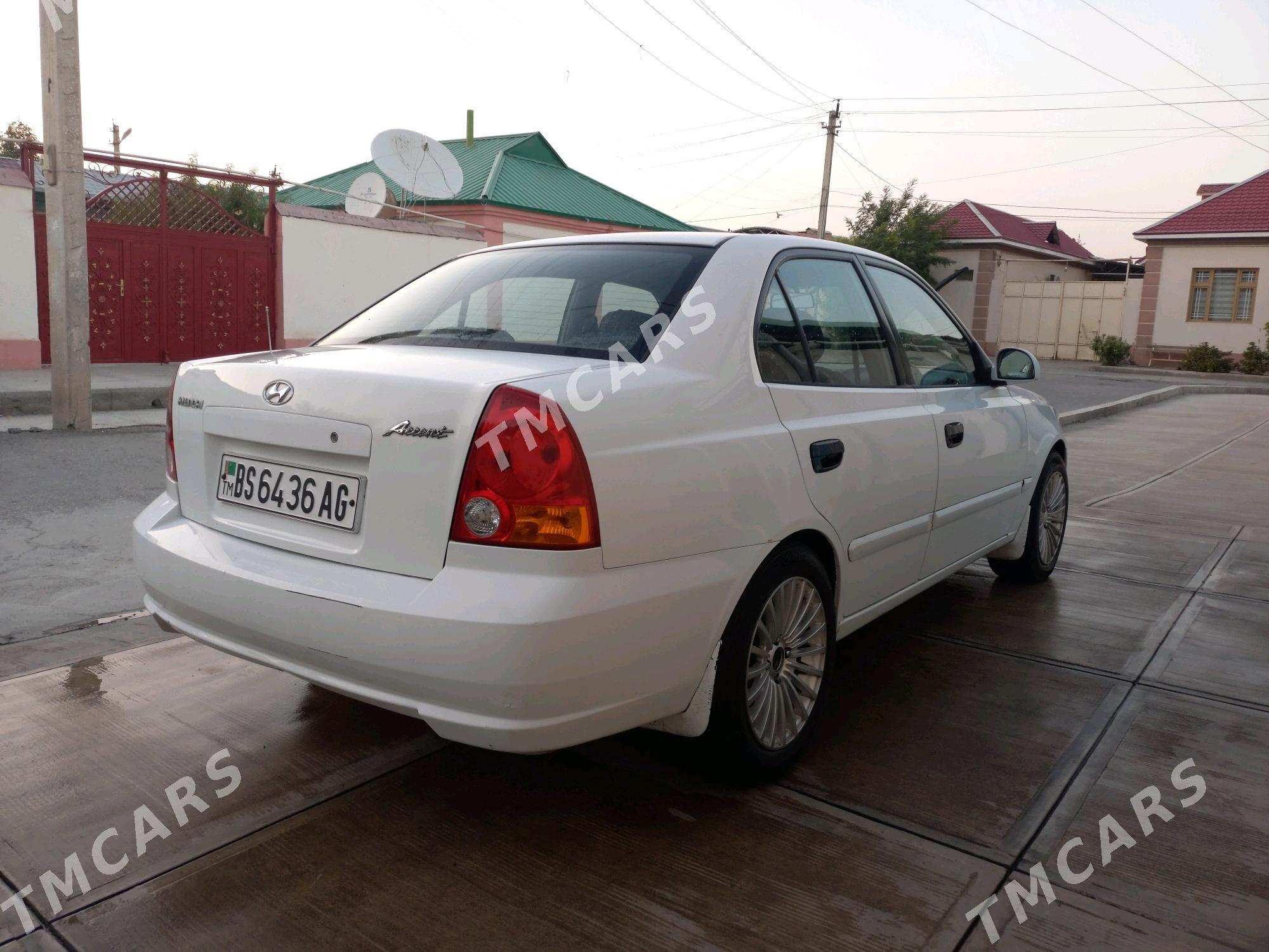 Hyundai Accent 2004 - 65 000 TMT - Aşgabat - img 4