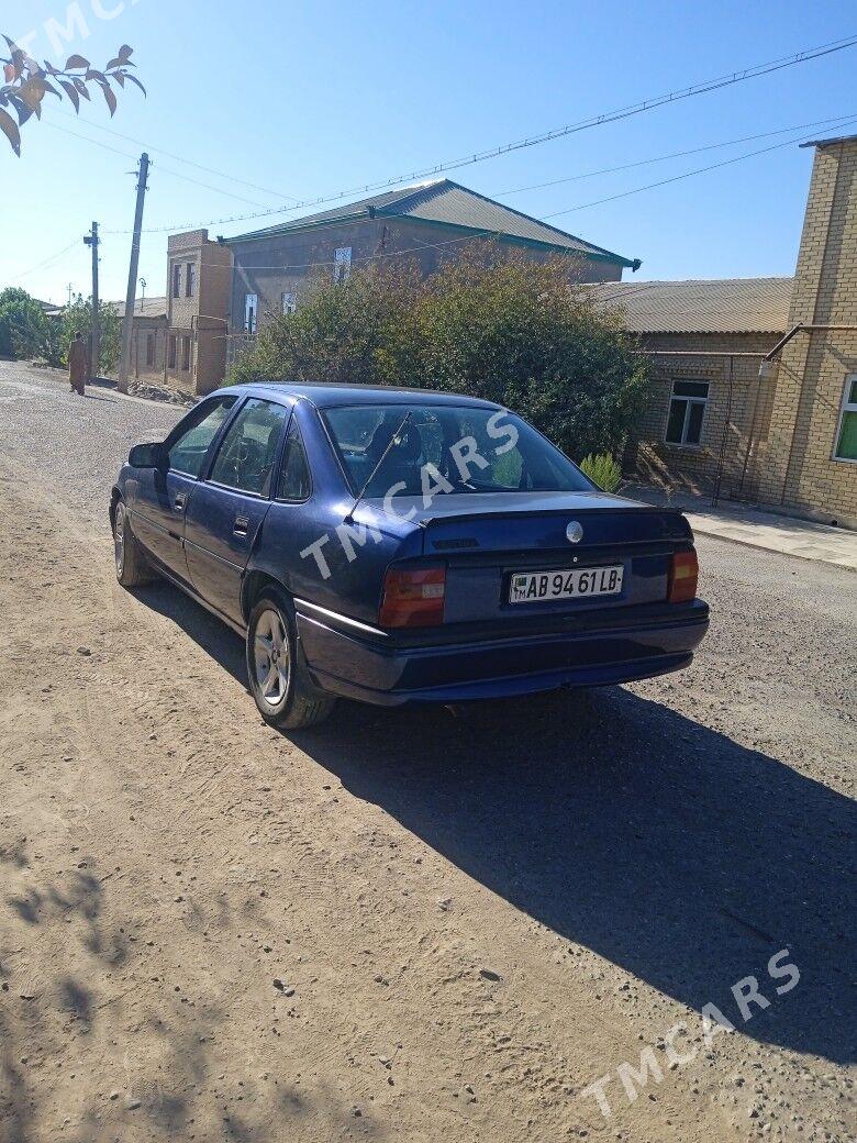 Opel Vectra 1993 - 32 000 TMT - Сакар - img 4
