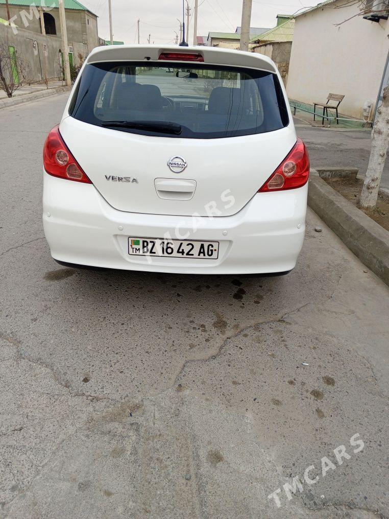 Nissan Versa 2010 - 122 000 TMT - Aşgabat - img 2
