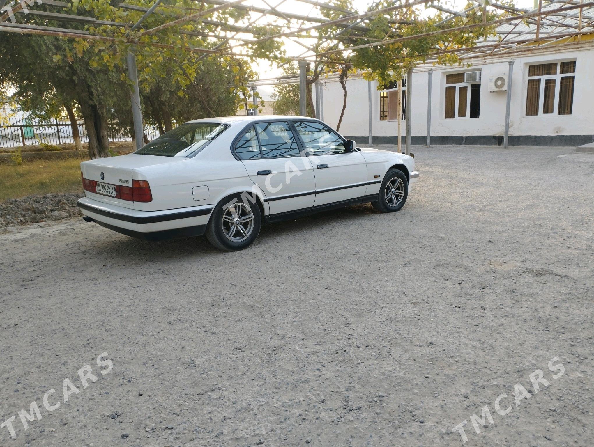 BMW 525 1992 - 47 000 TMT - Кака - img 4
