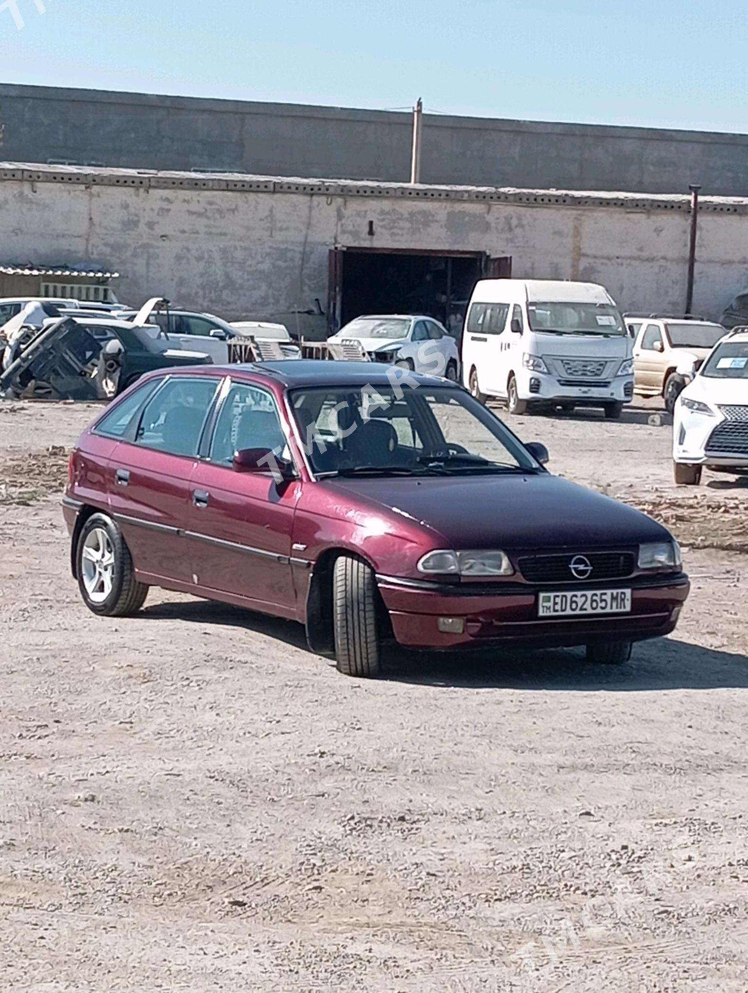 Opel Astra 1993 - 50 000 TMT - Mary - img 9