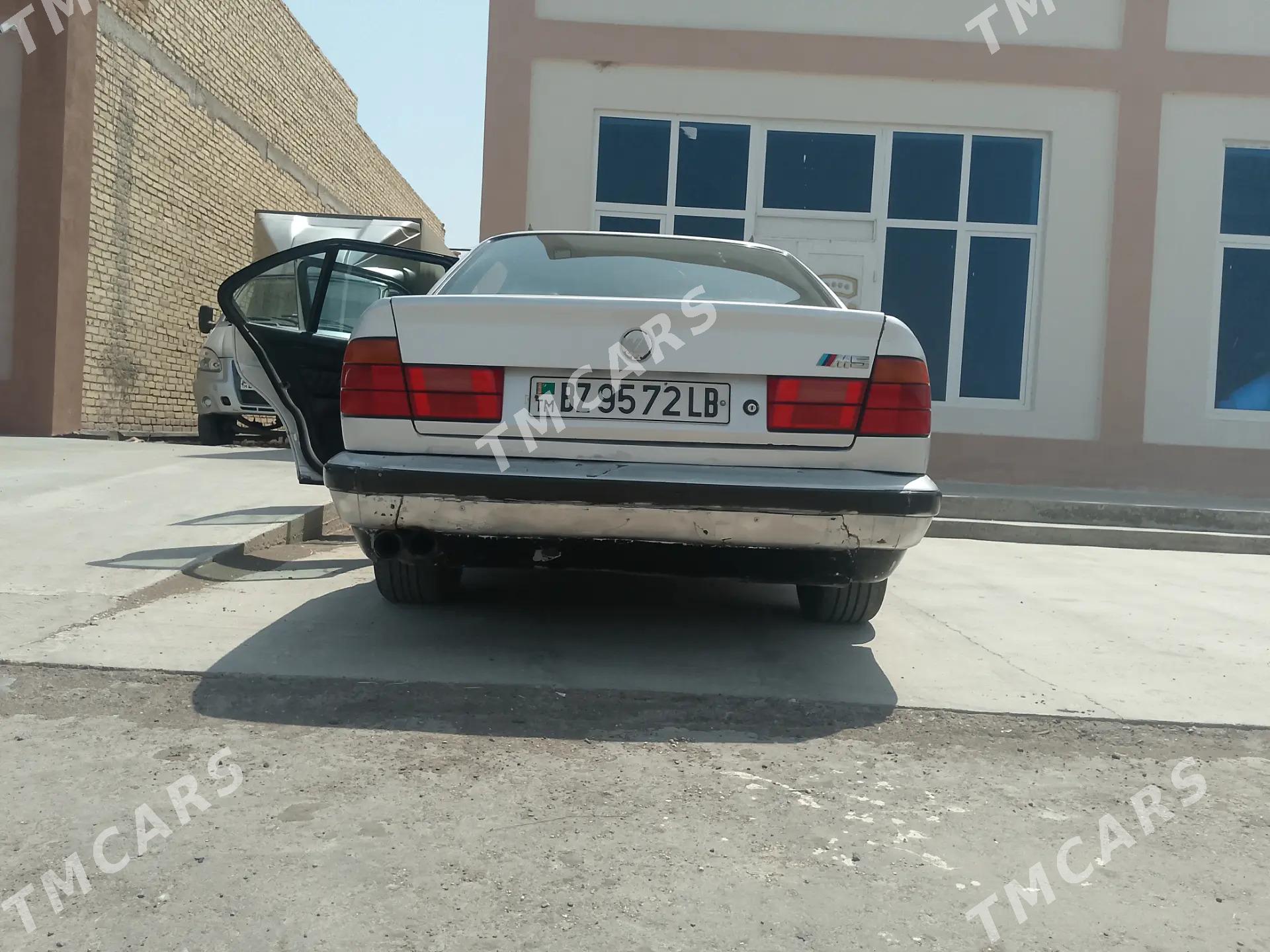 BMW 520 1993 - 38 000 TMT - Dänew - img 3