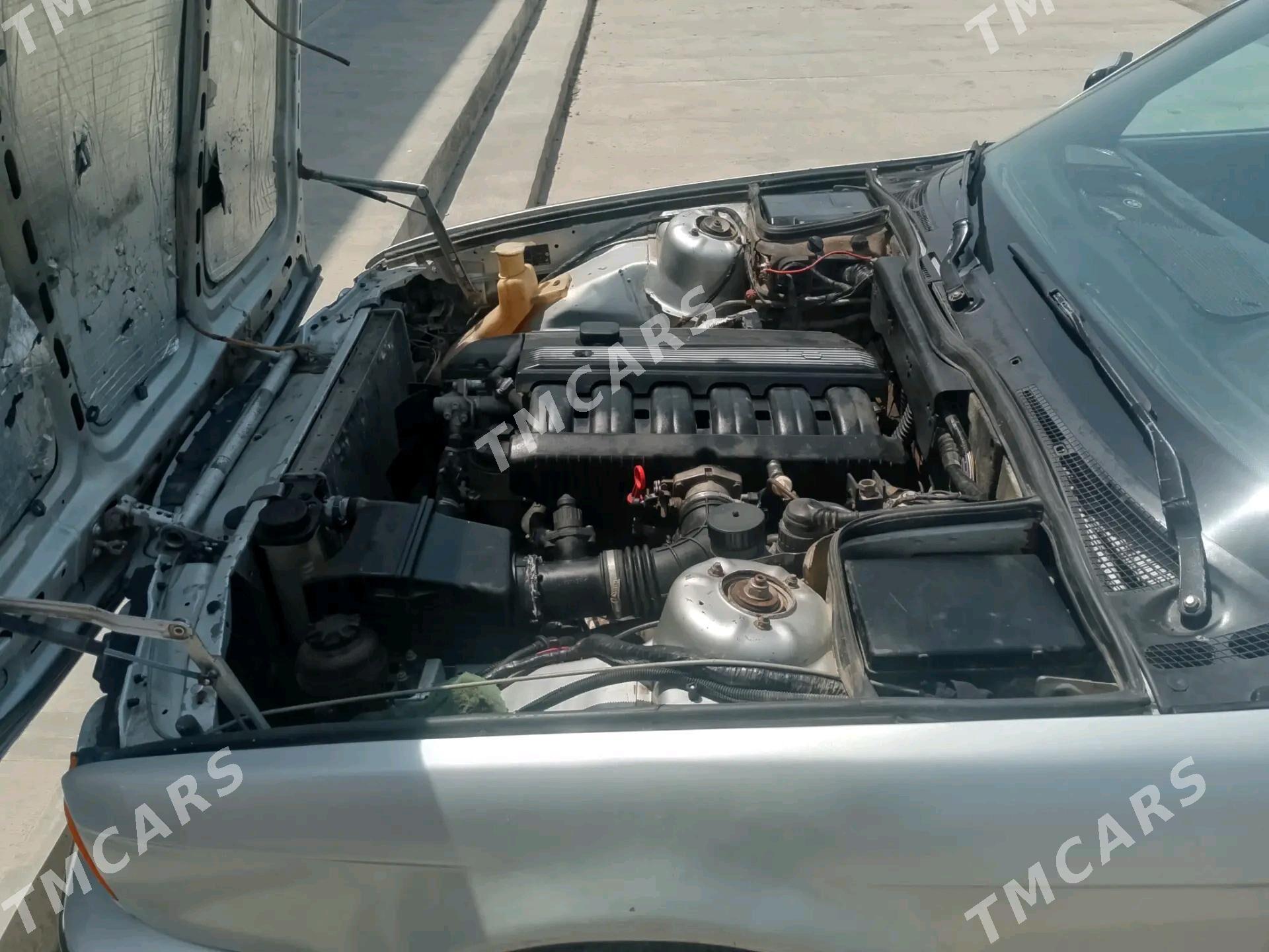 BMW 520 1993 - 38 000 TMT - Dänew - img 5