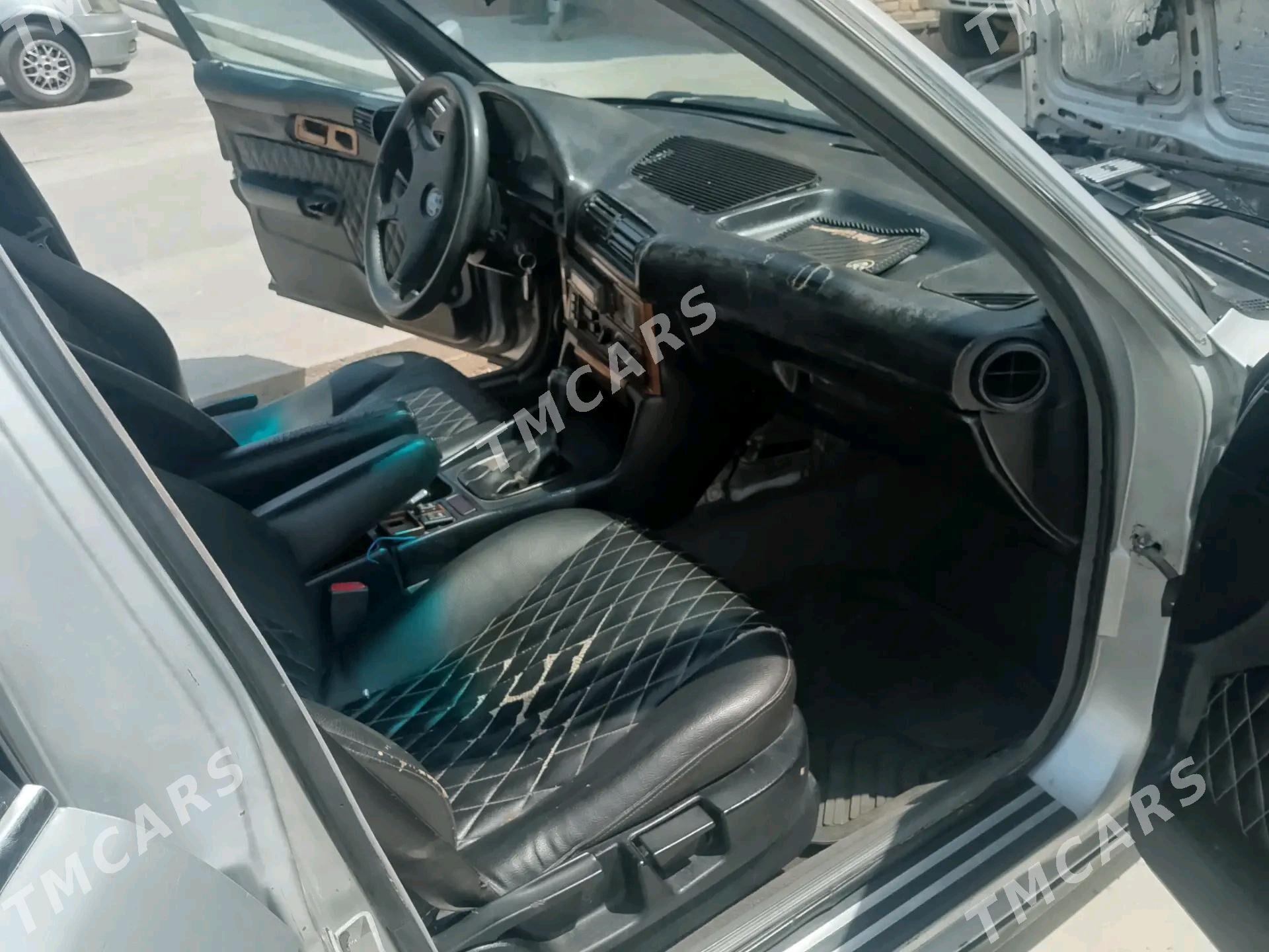 BMW 520 1993 - 38 000 TMT - Dänew - img 6