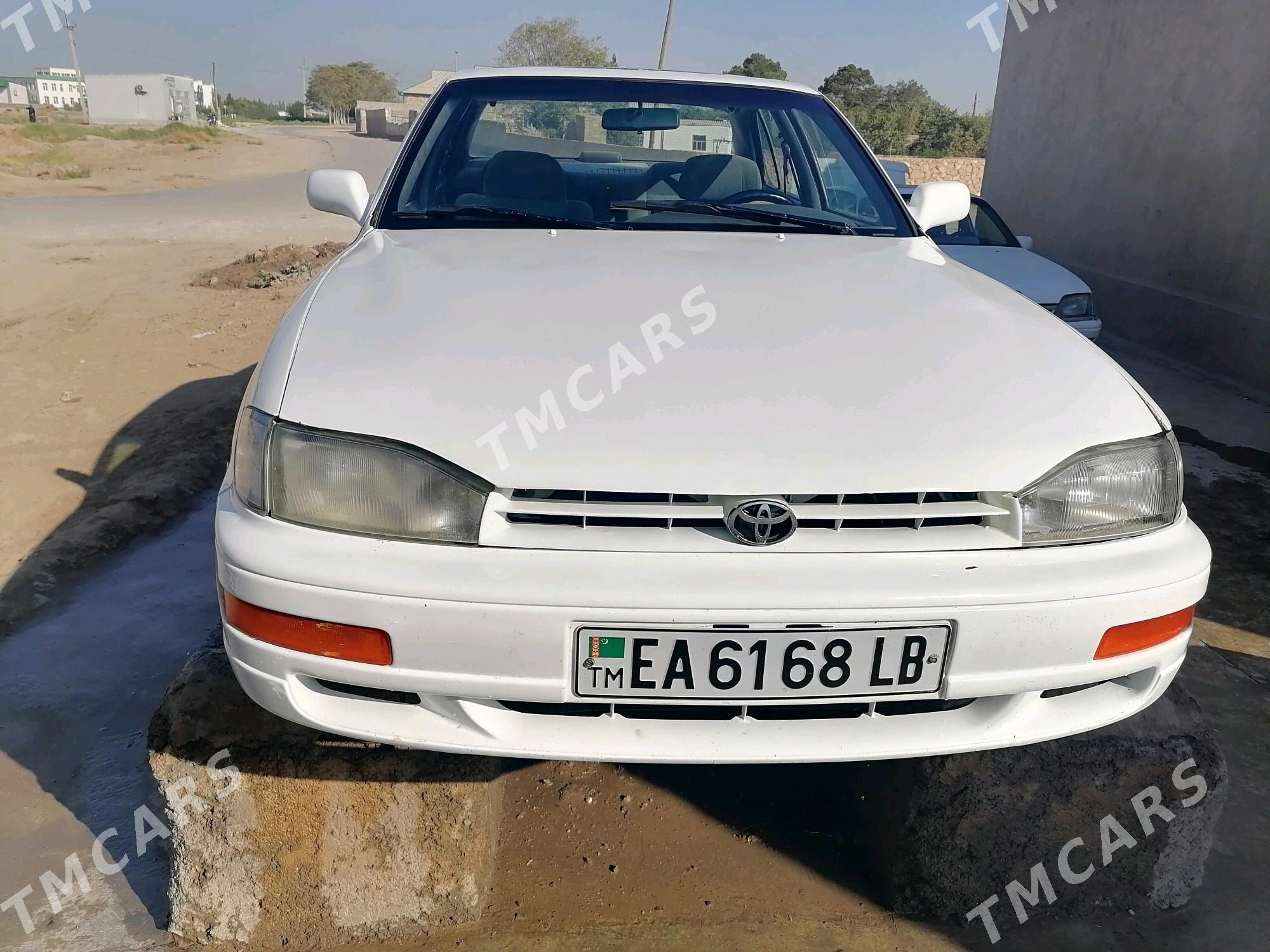 Toyota Camry 1993 - 70 000 TMT - Достлук - img 4