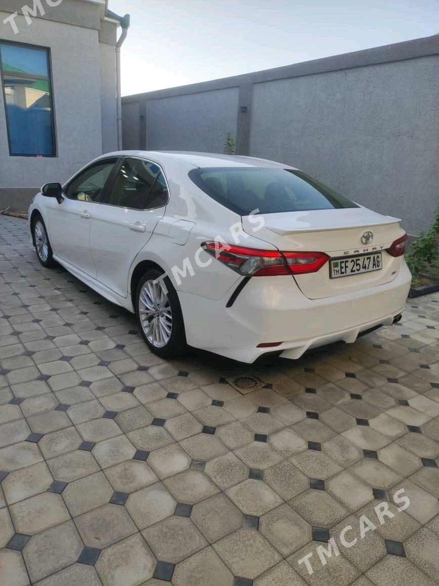 Toyota Camry 2018 - 267 999 TMT - Aşgabat - img 3