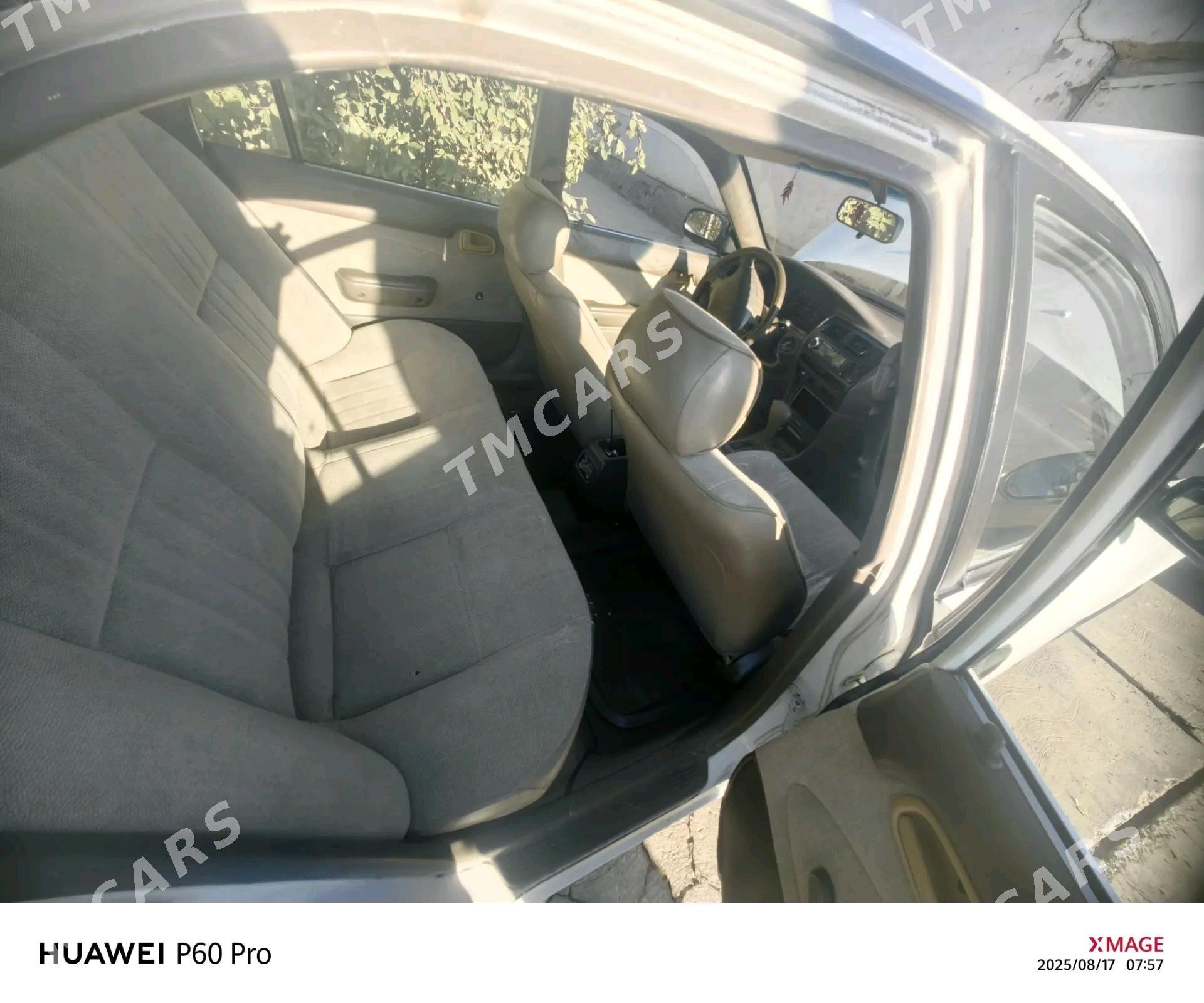 Toyota Corolla 1996 - 70 000 TMT - Köneürgenç - img 5
