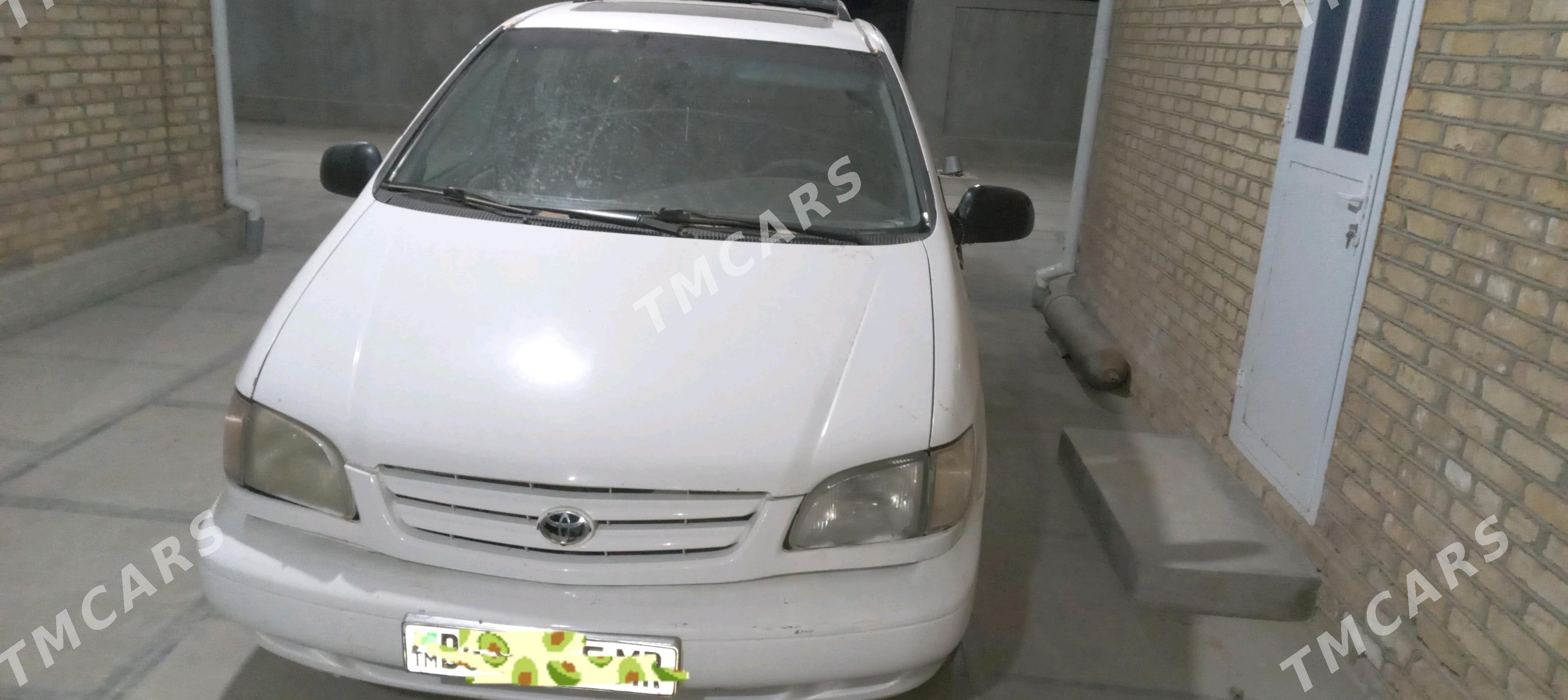 Toyota Sienna 2000 - 135 000 TMT - Мургап - img 4