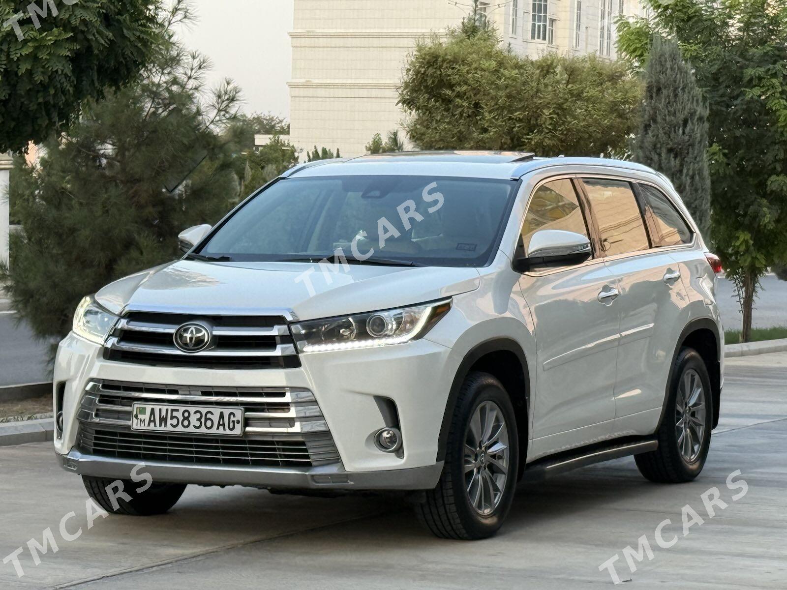 Toyota Highlander 2018 - 490 000 TMT - Ашхабад - img 3