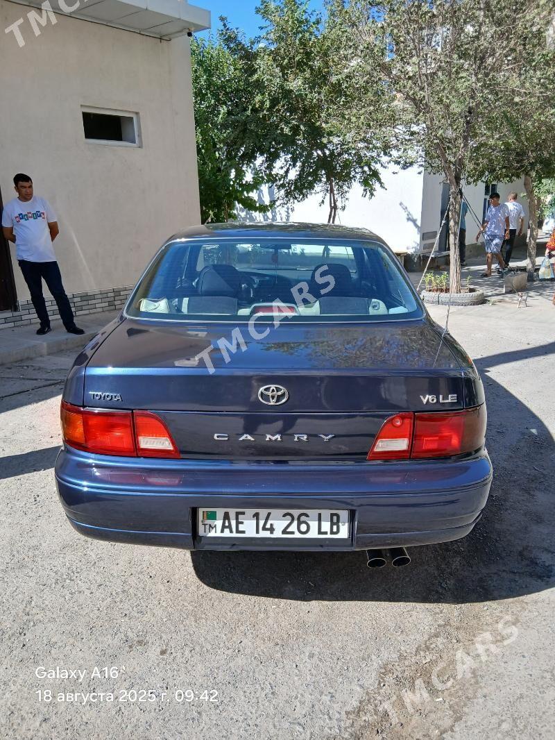 Toyota Camry 1995 - 116 000 TMT - Туркменабат - img 4