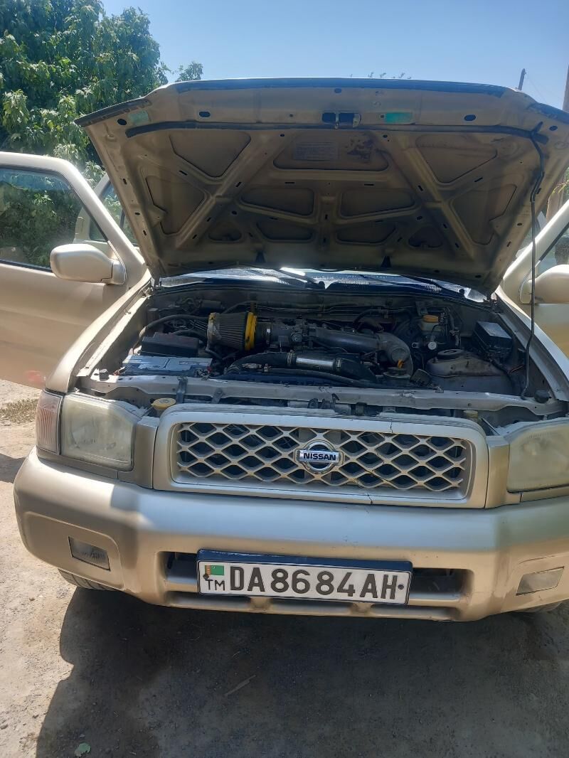 Nissan Pathfinder 1999 - 100 000 TMT - Bäherden - img 3