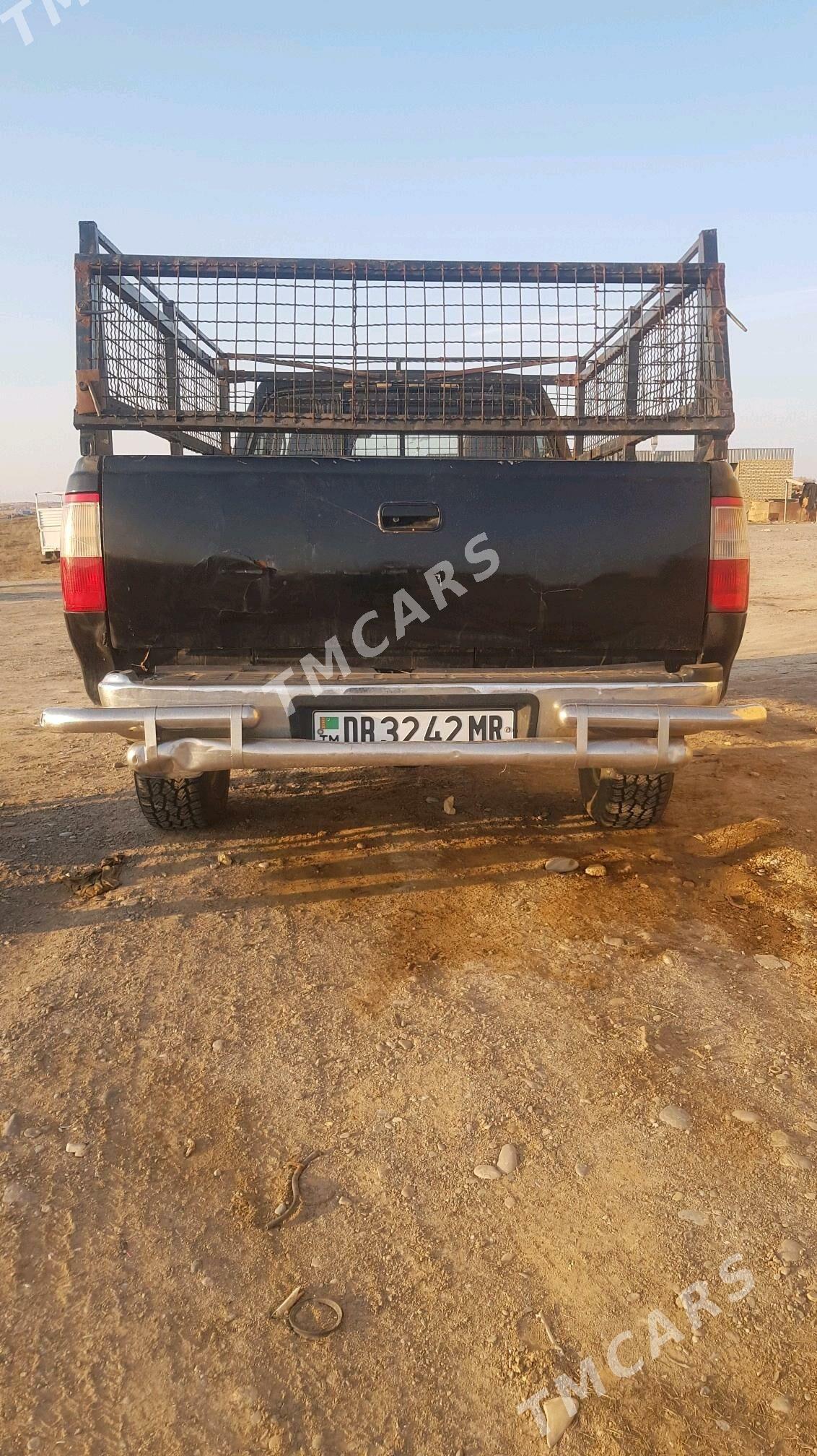 Toyota Tacoma 1999 - 120 000 TMT - Ёлётен - img 2