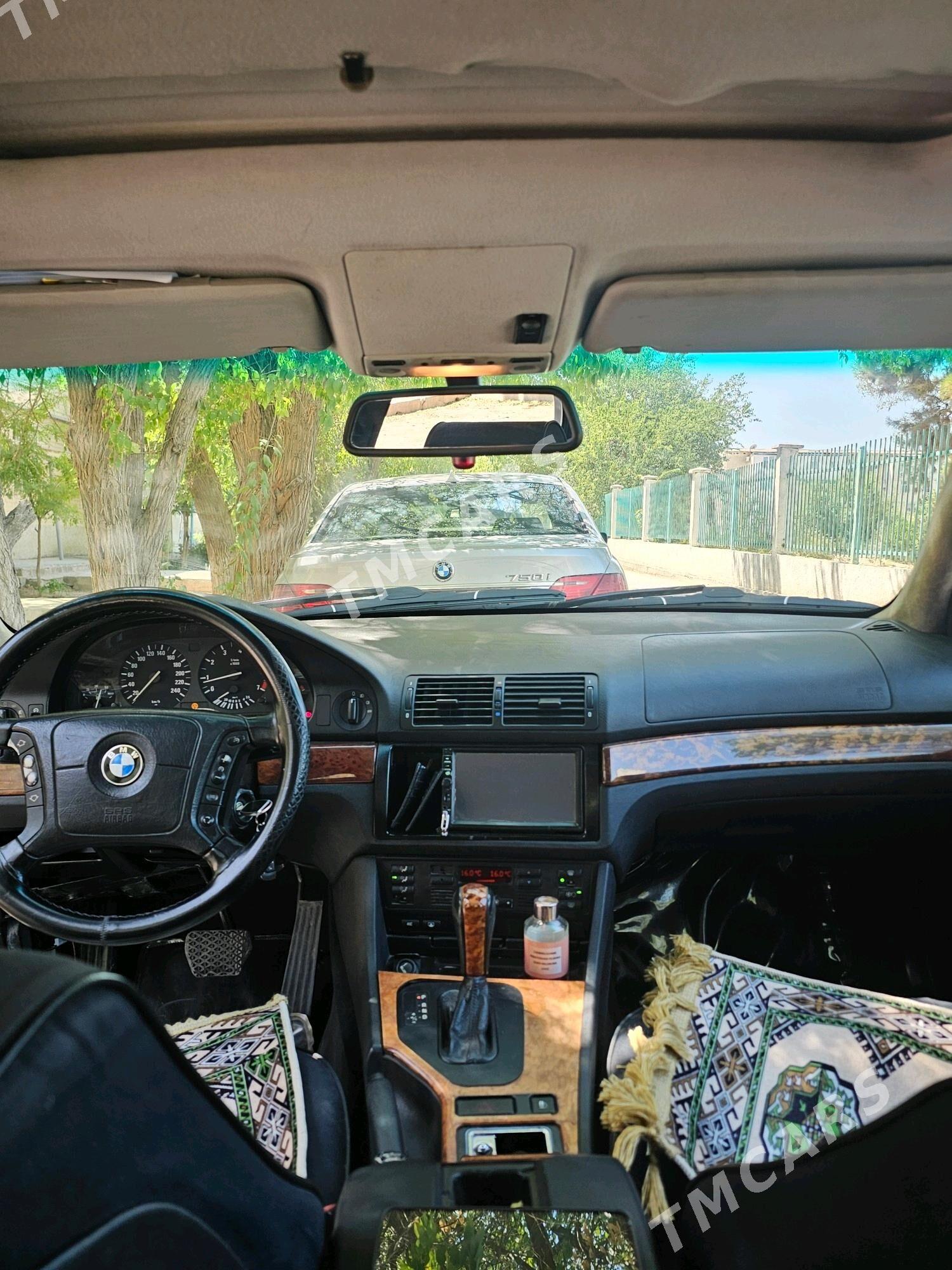 BMW E39 1999 - 107 000 TMT - Ашхабад - img 2