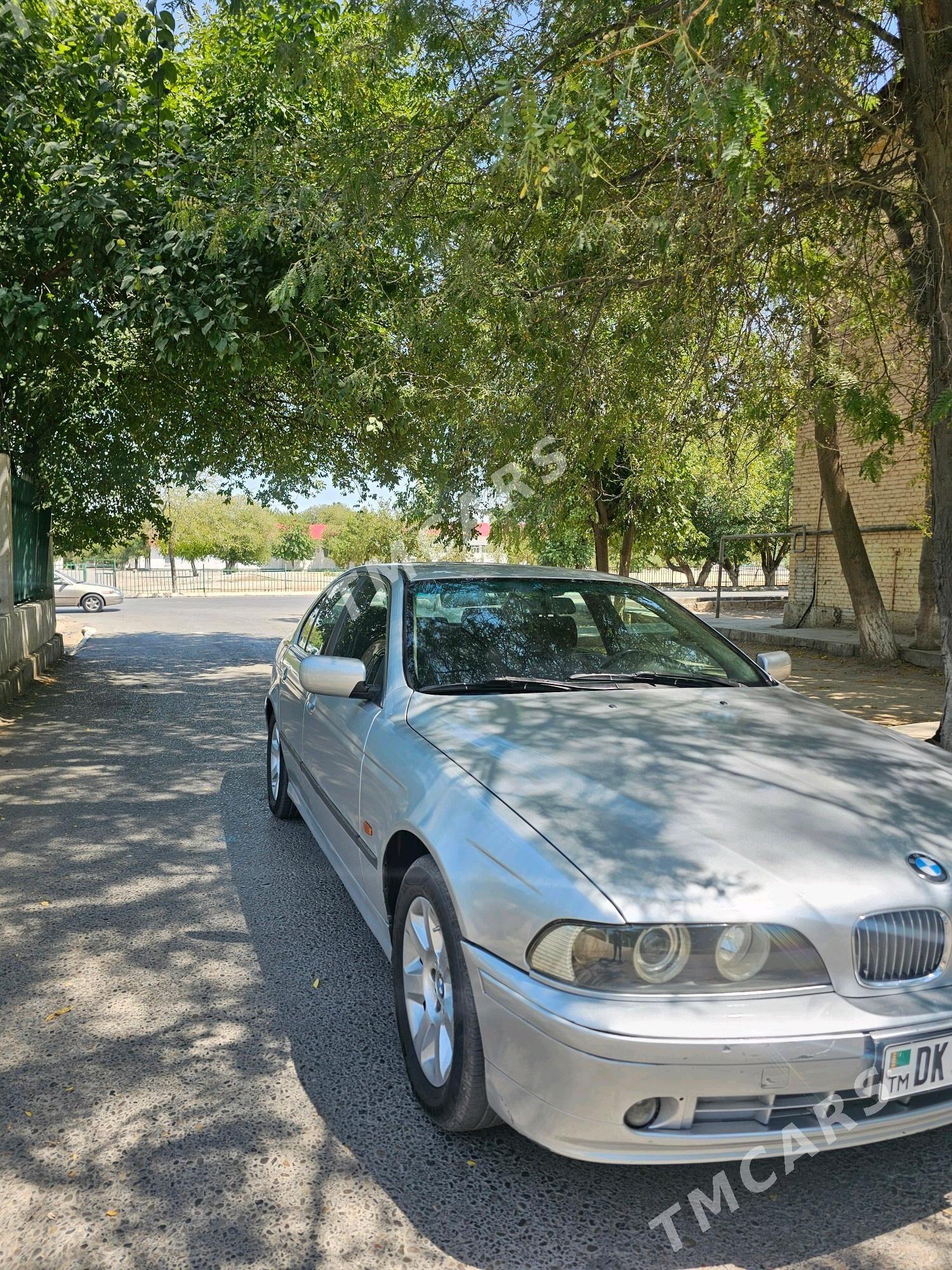 BMW E39 1999 - 107 000 TMT - Ашхабад - img 7