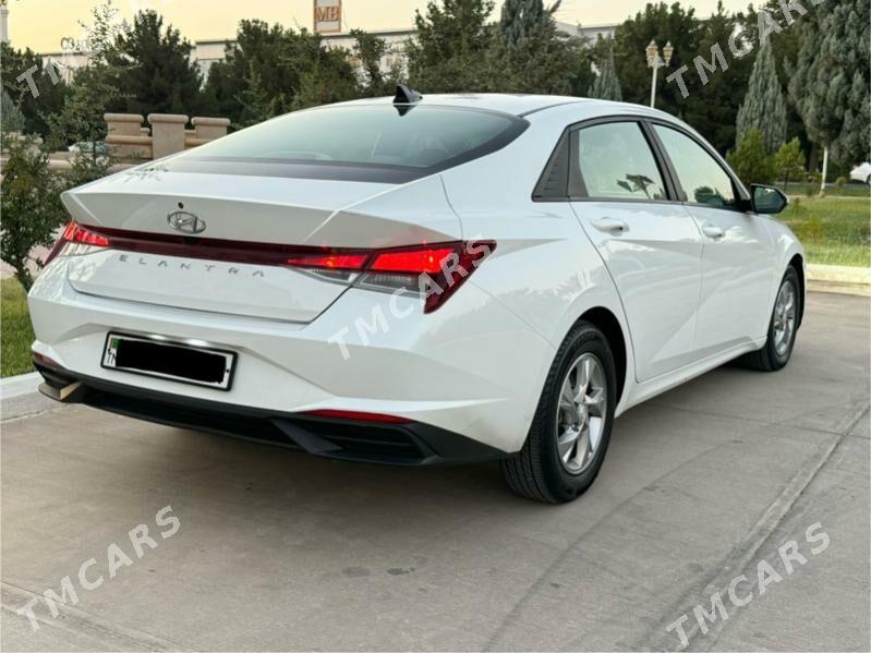 Hyundai Elantra 2021 - 250 000 TMT - Ашхабад - img 4